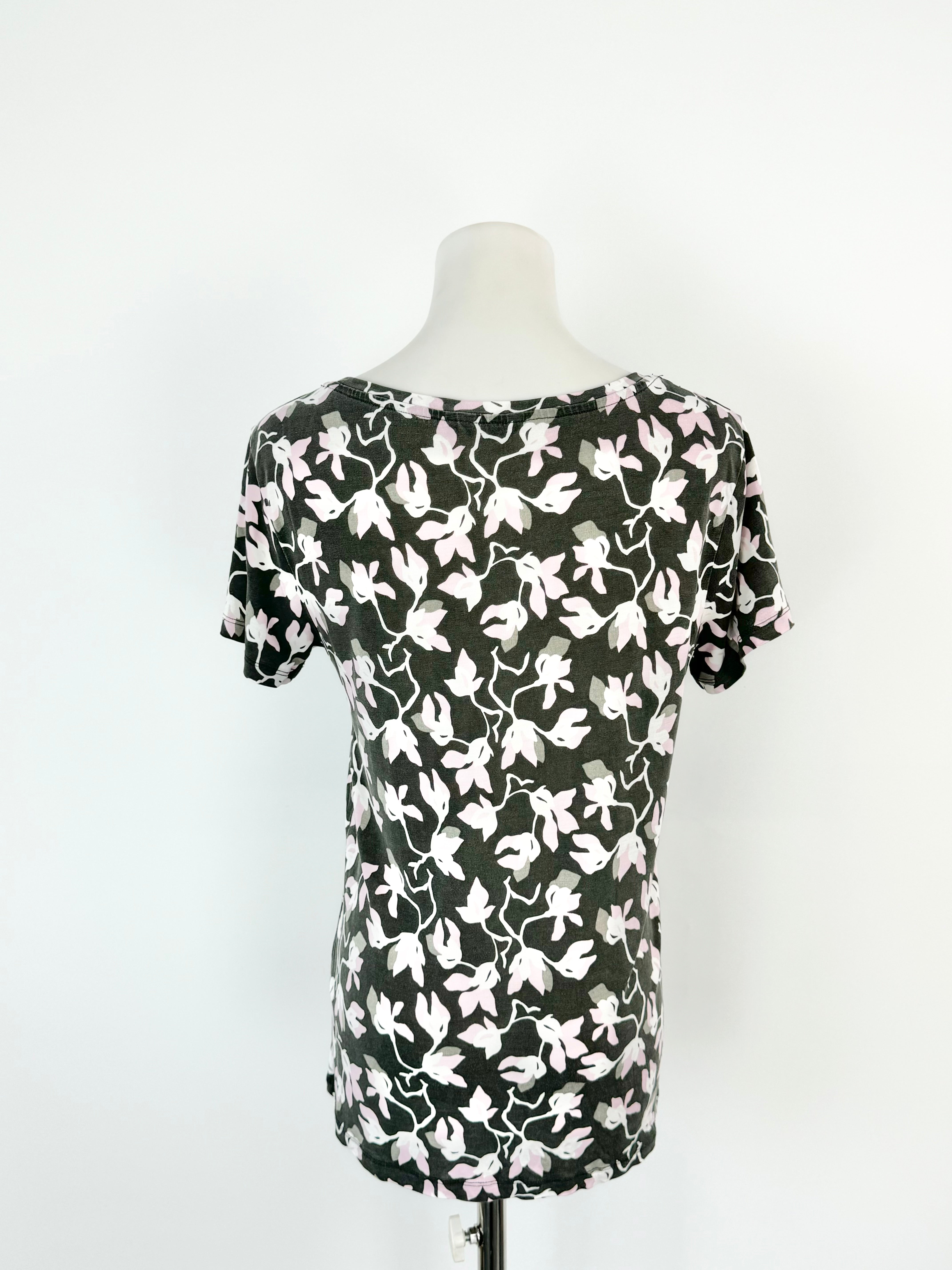 Marimekko 'Katleija' Pattern Soft Grey T-Shirt - AU8