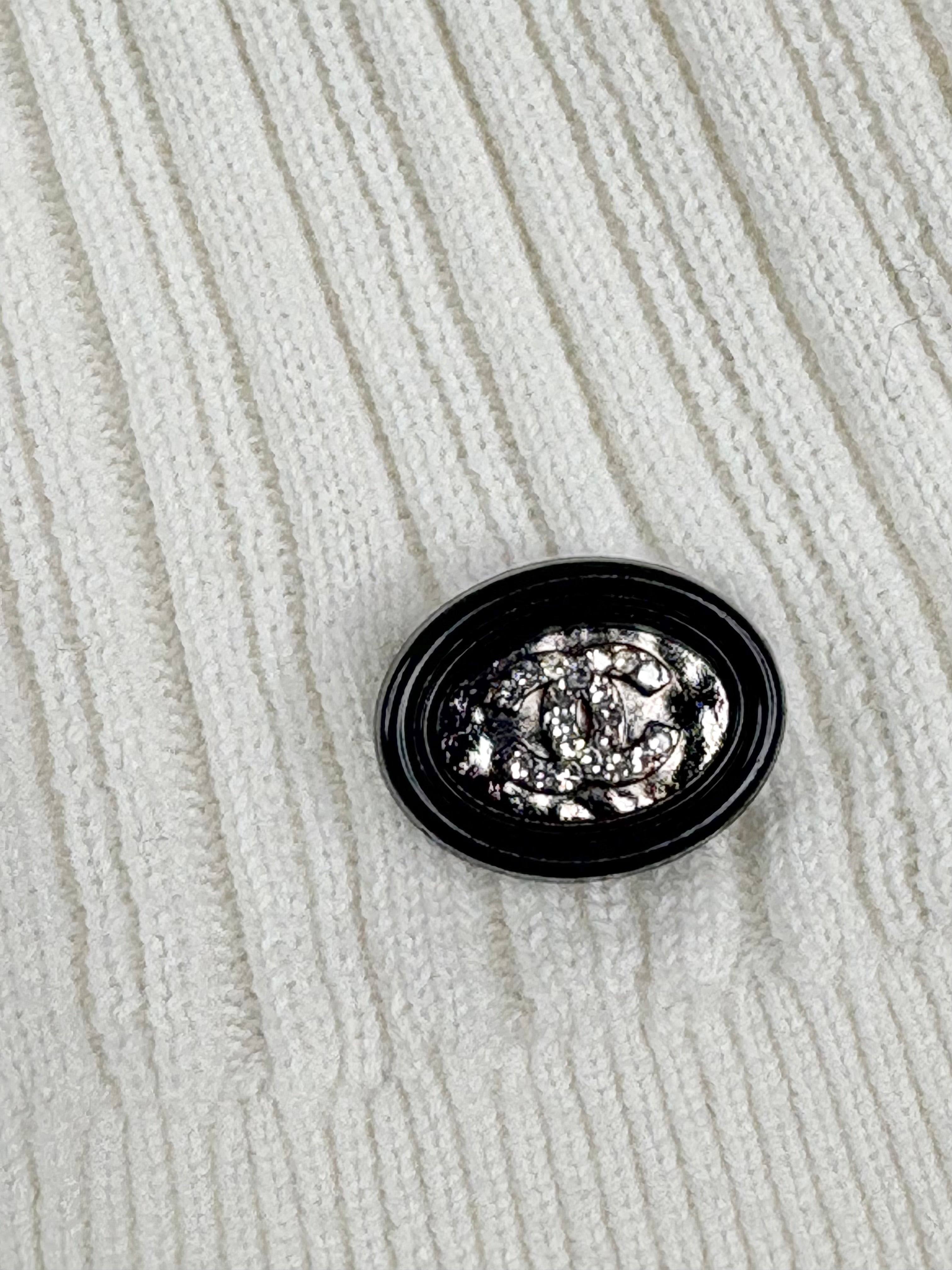 Chanel Ecru Rib-Knit Short Sleeve Top - AU10