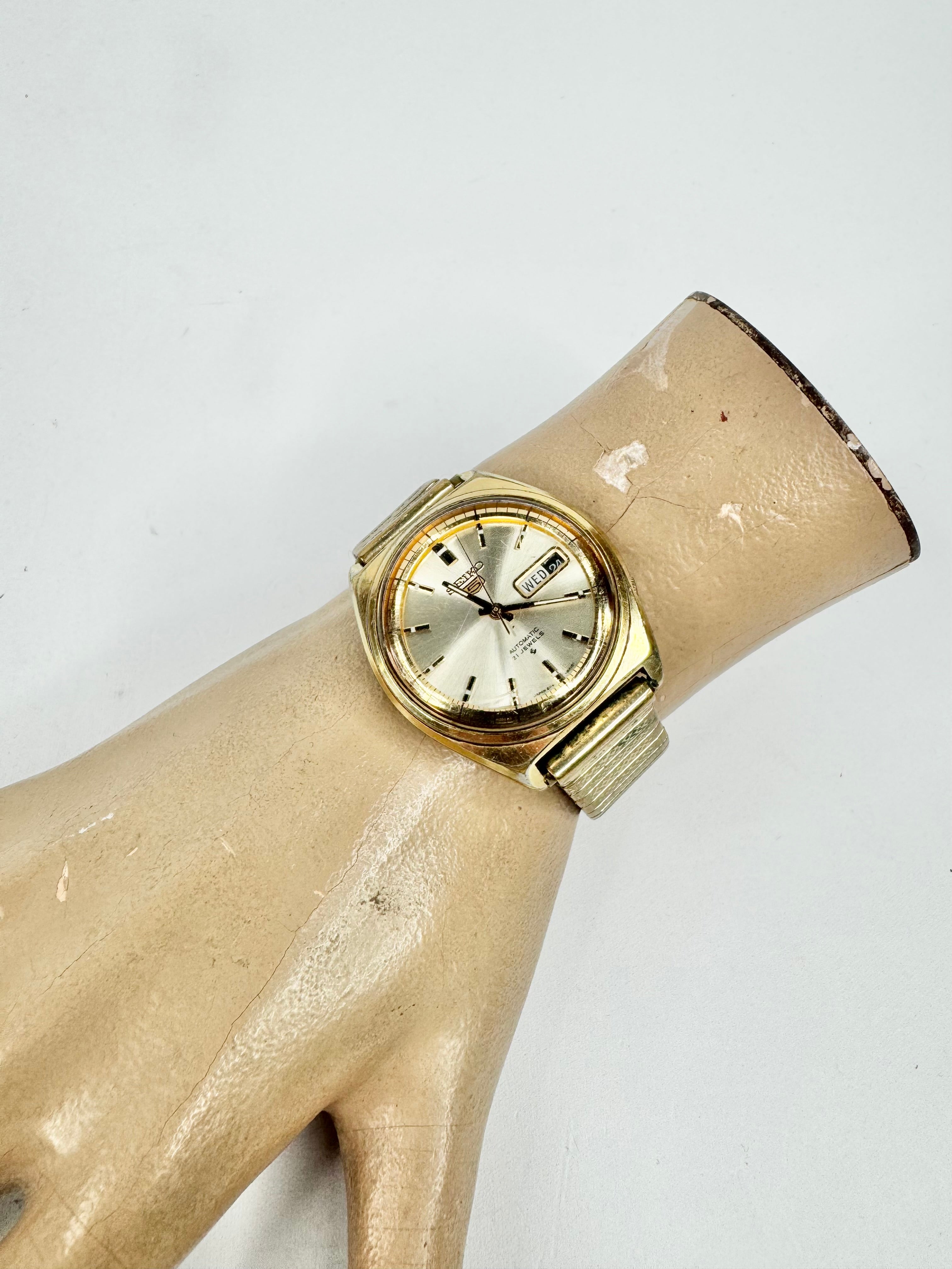 Vintage Gold Toned Seiko Automatic 12 Jewel Watch