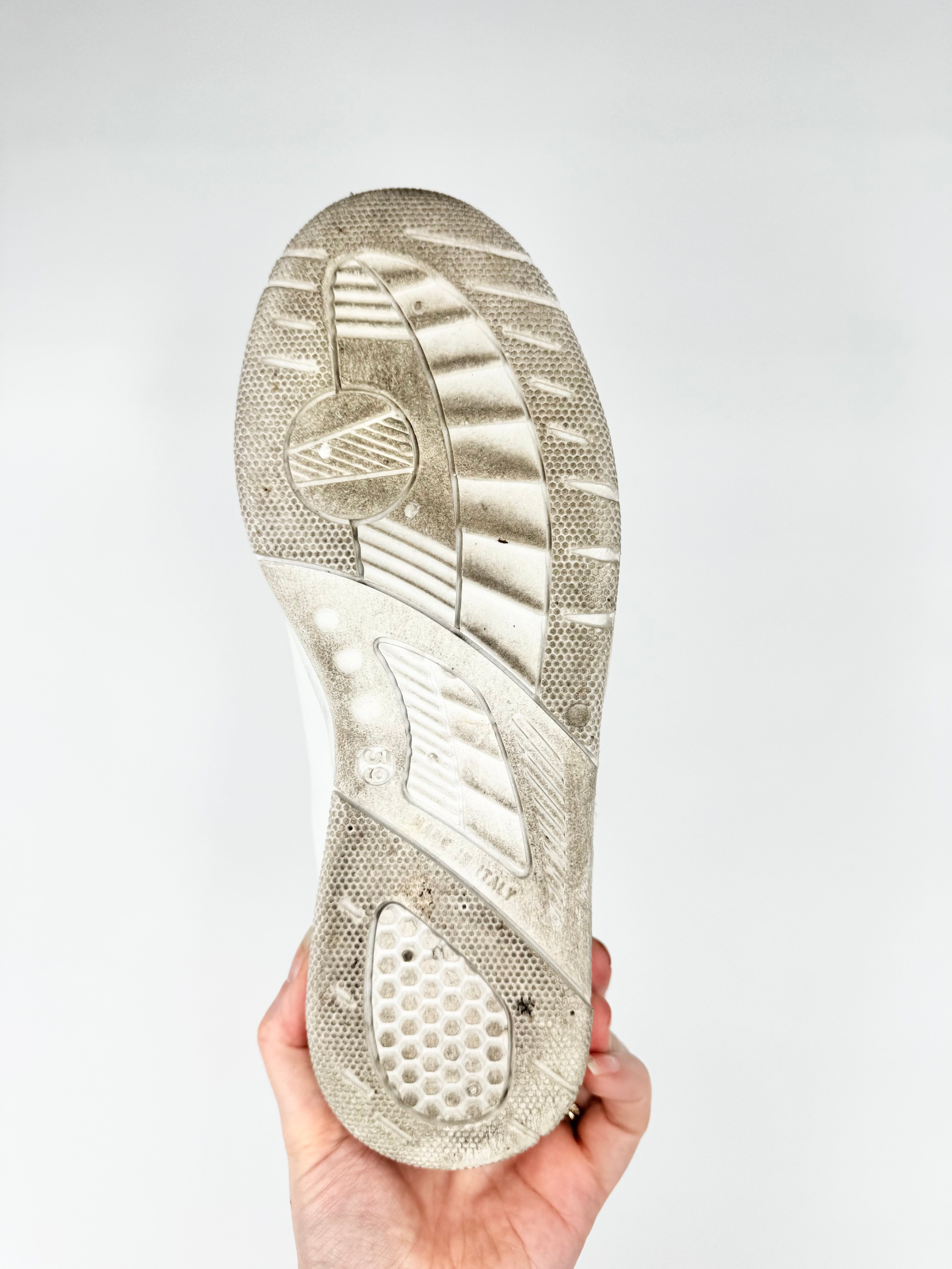 Chiara Ferragni Sequin Star Runners - EU39