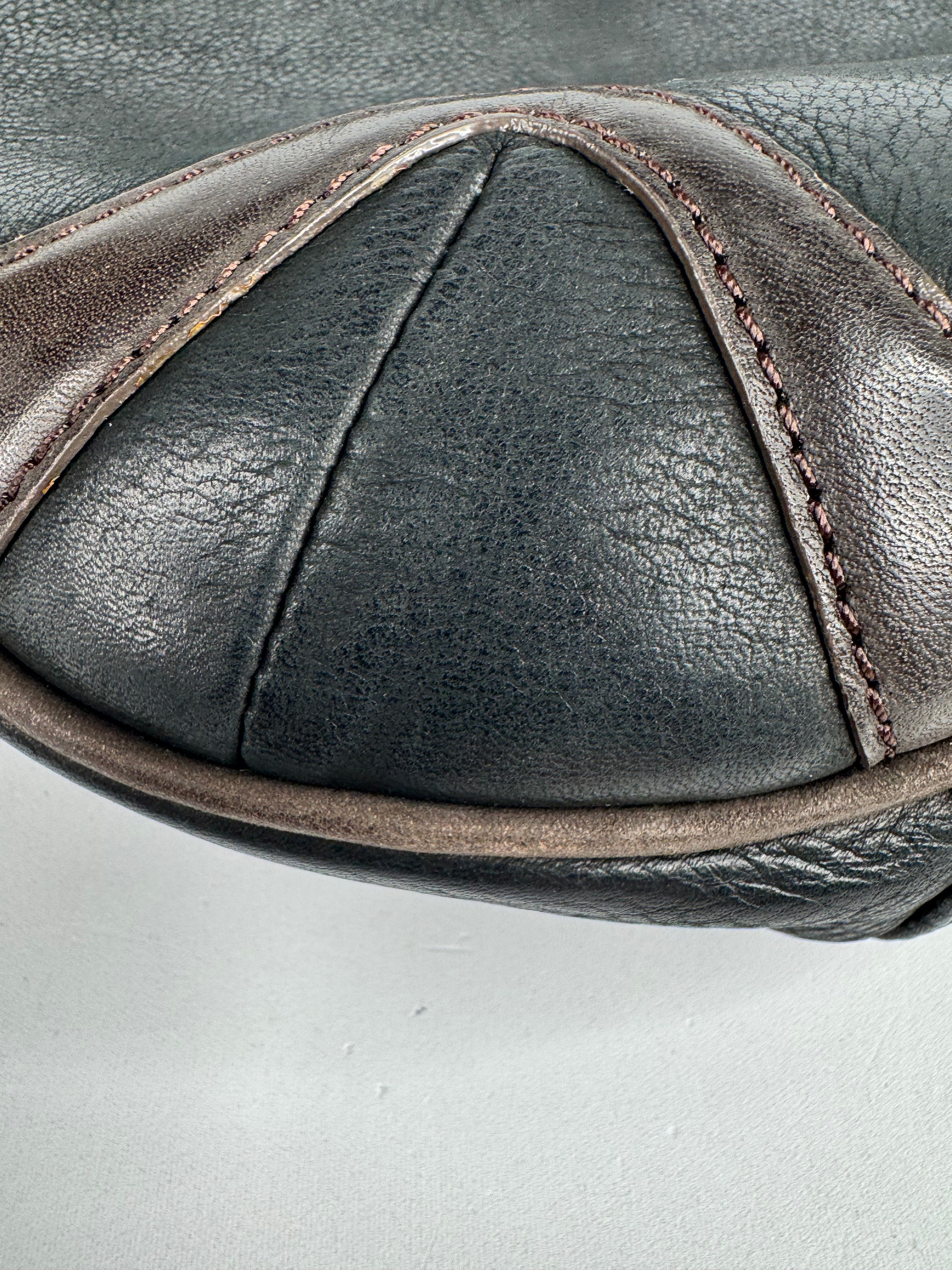 Vintage Inspired Bow Patterned Handbag