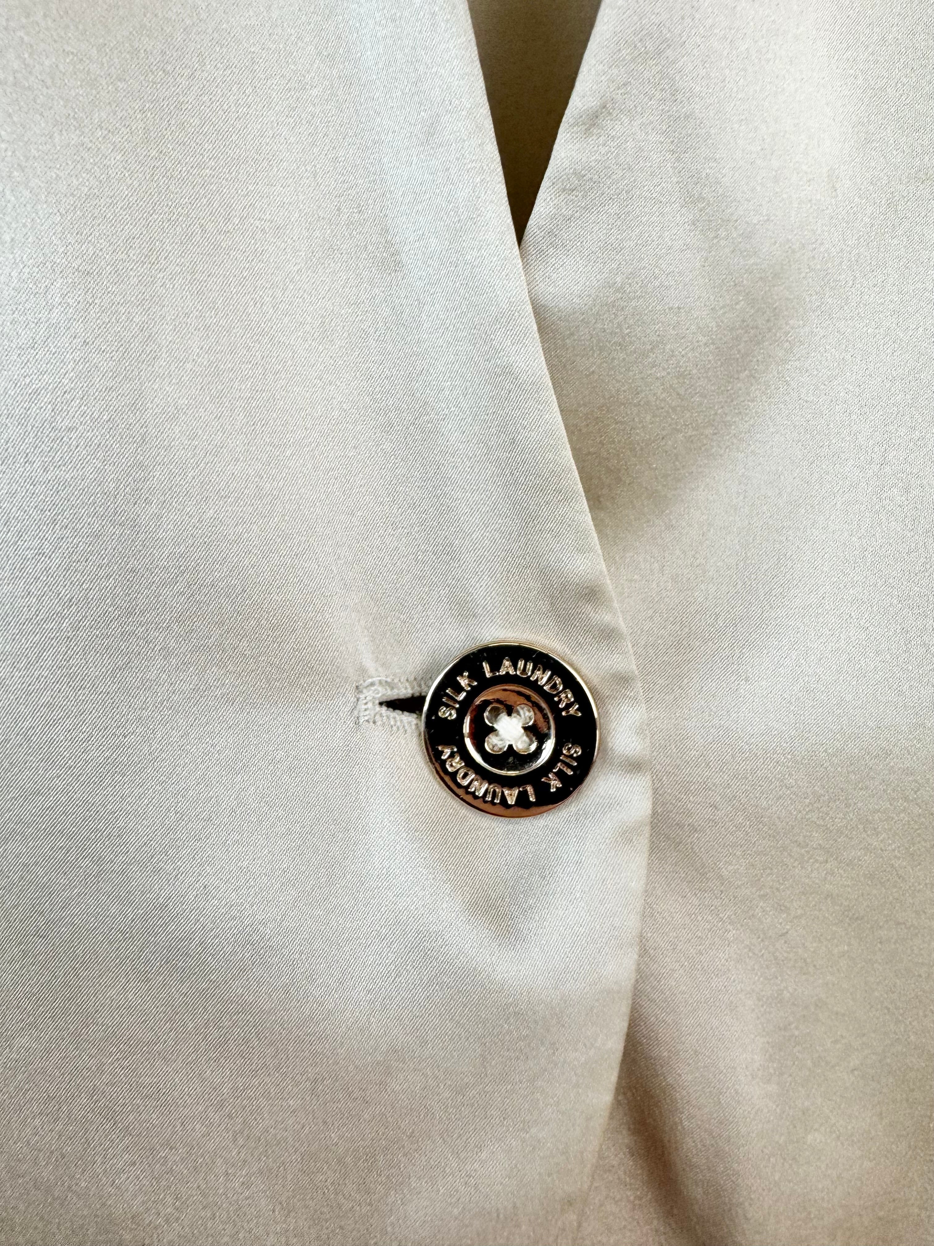 Silk Laundry Vanilla Creme Blazer - AU8/10