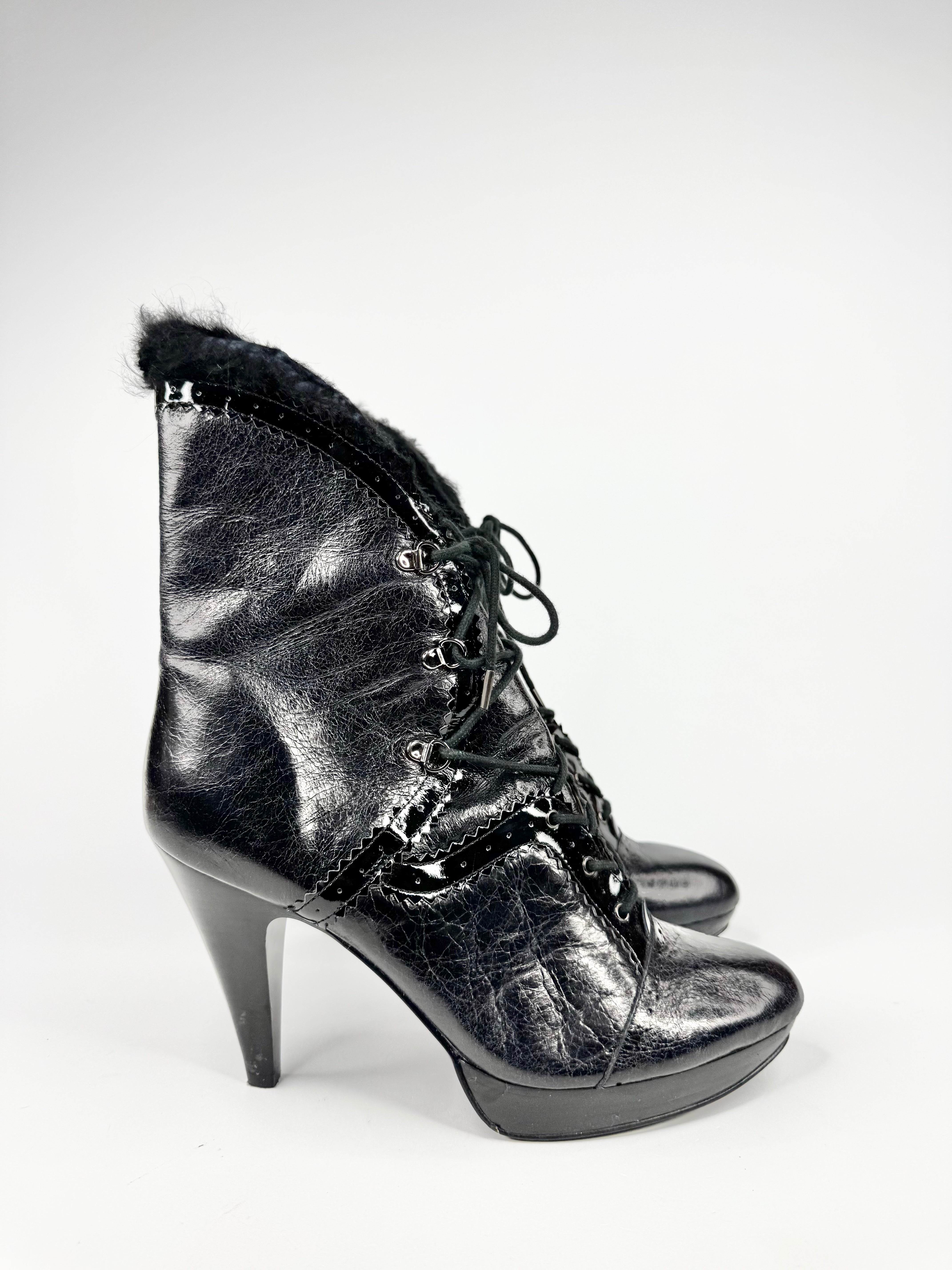 Mimco Black Patent Leather Stiletto Boots - EU40
