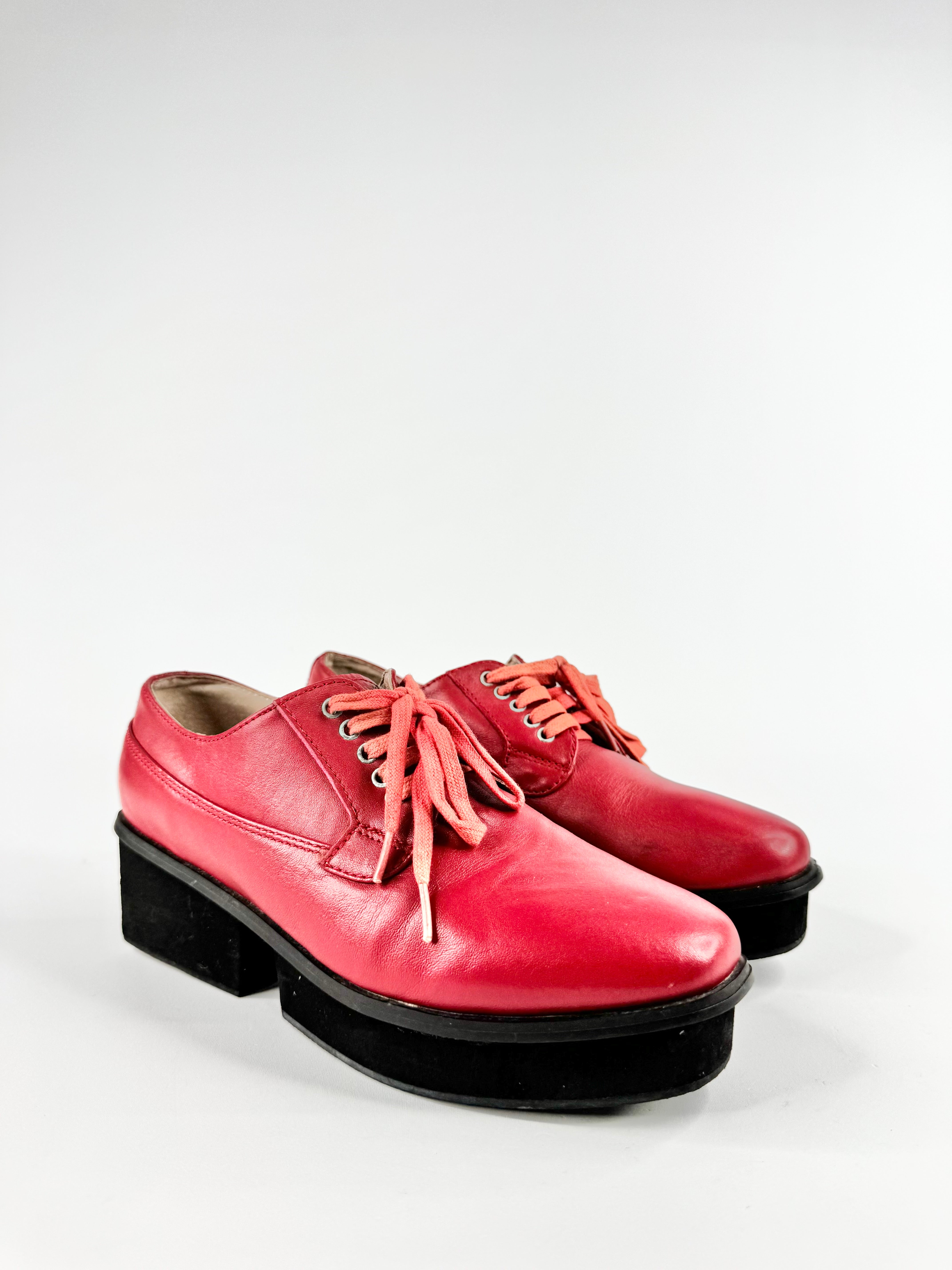 Heaven Please Red Platform Lace Ups - EU36