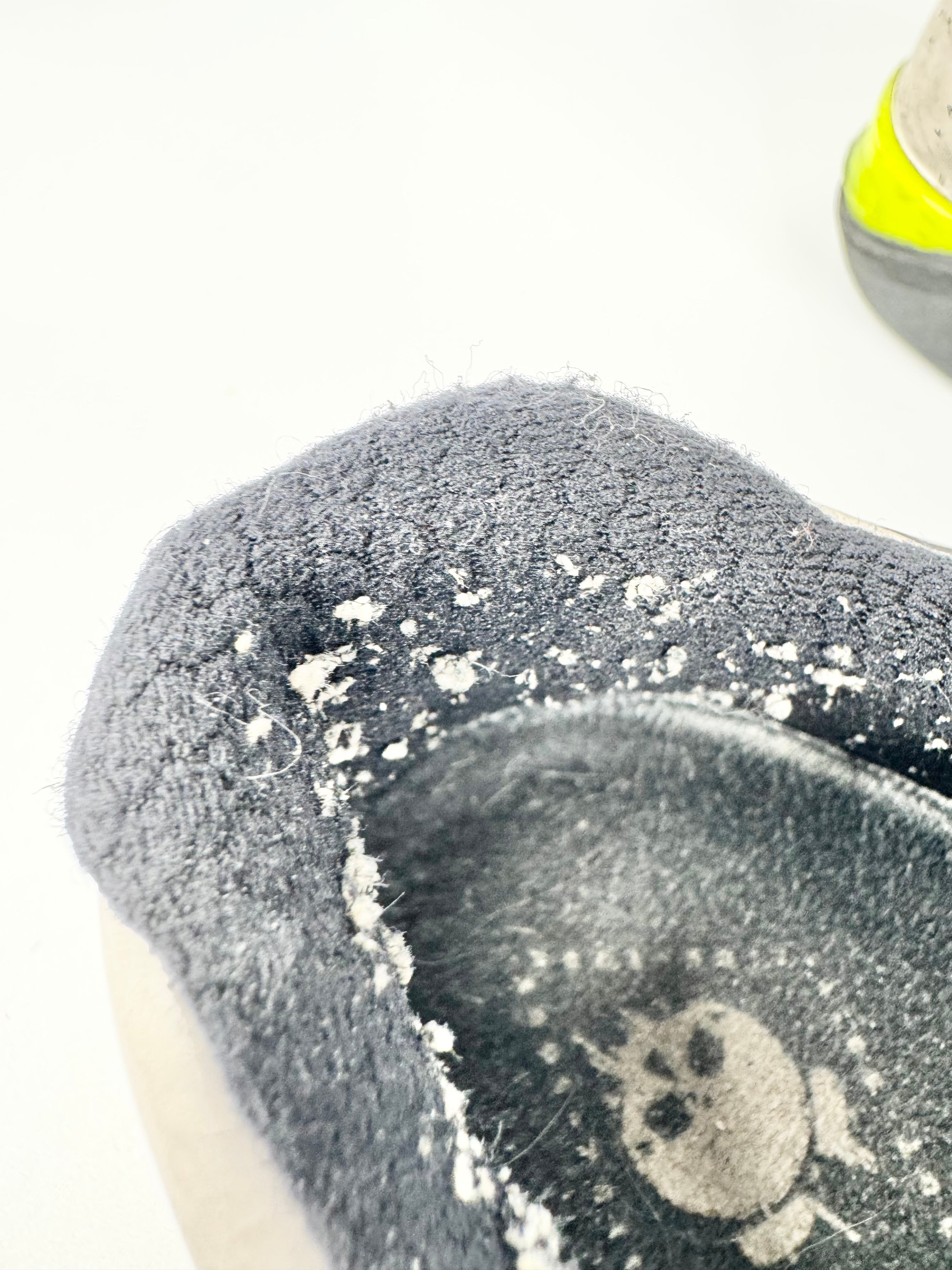 Nike Black 'Metcon 5 Black Volt' Villians Edition Sneakers - EU42.5