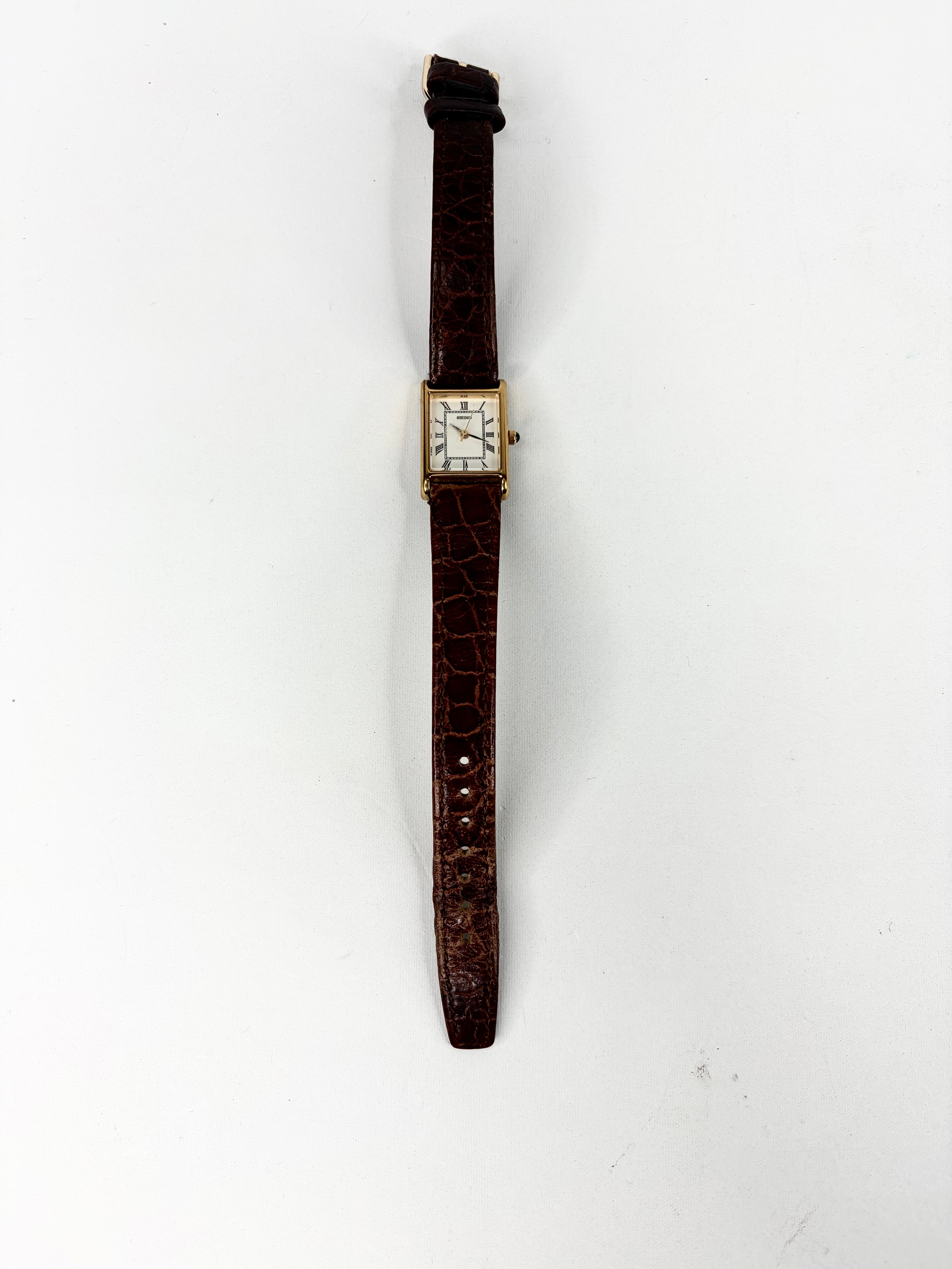 Seiko 1N01-5G40 Quartz Movement Roman Numeral Square Watch
