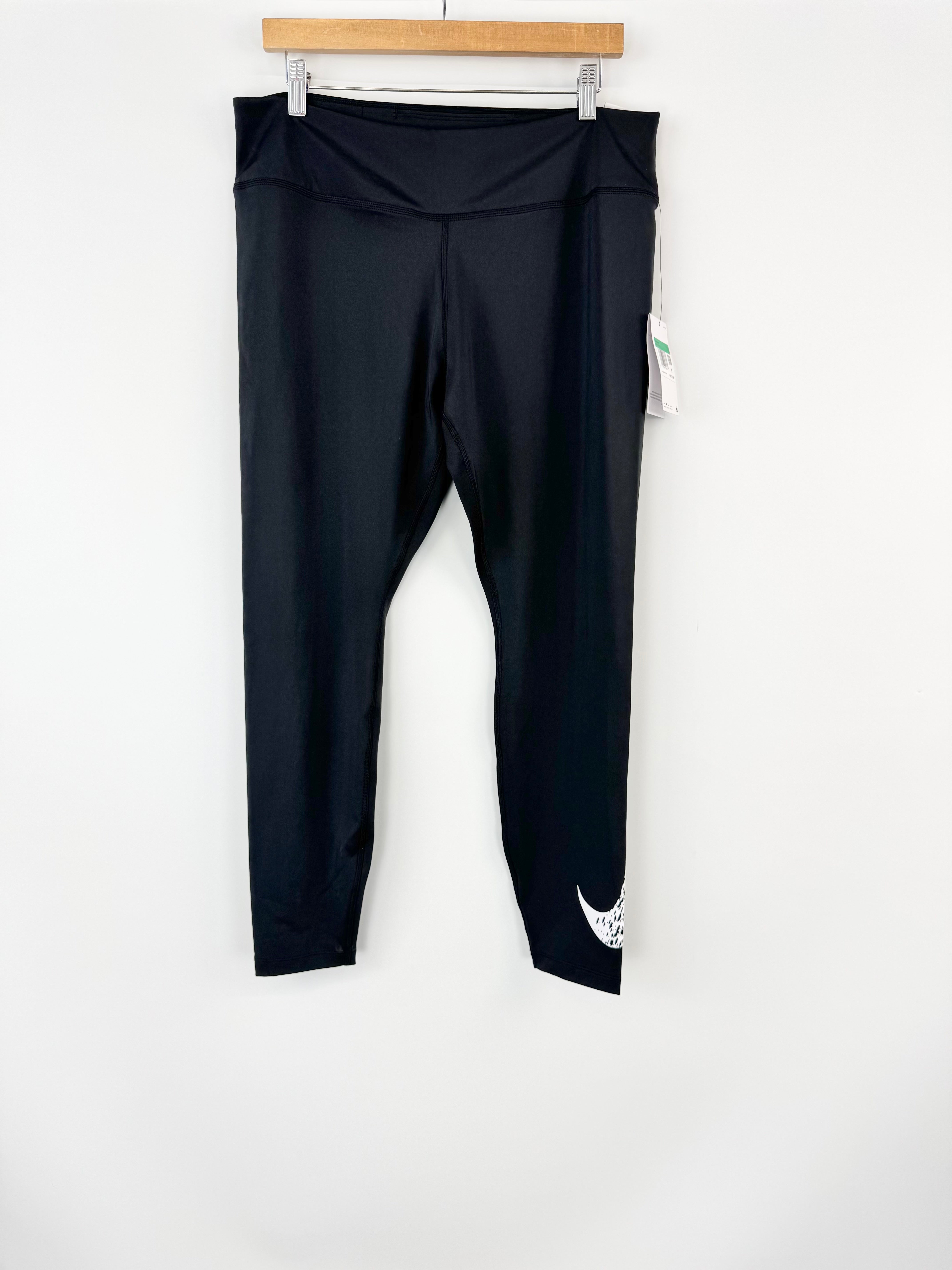 Nike One Running Black Leggings NWT - AU16/18