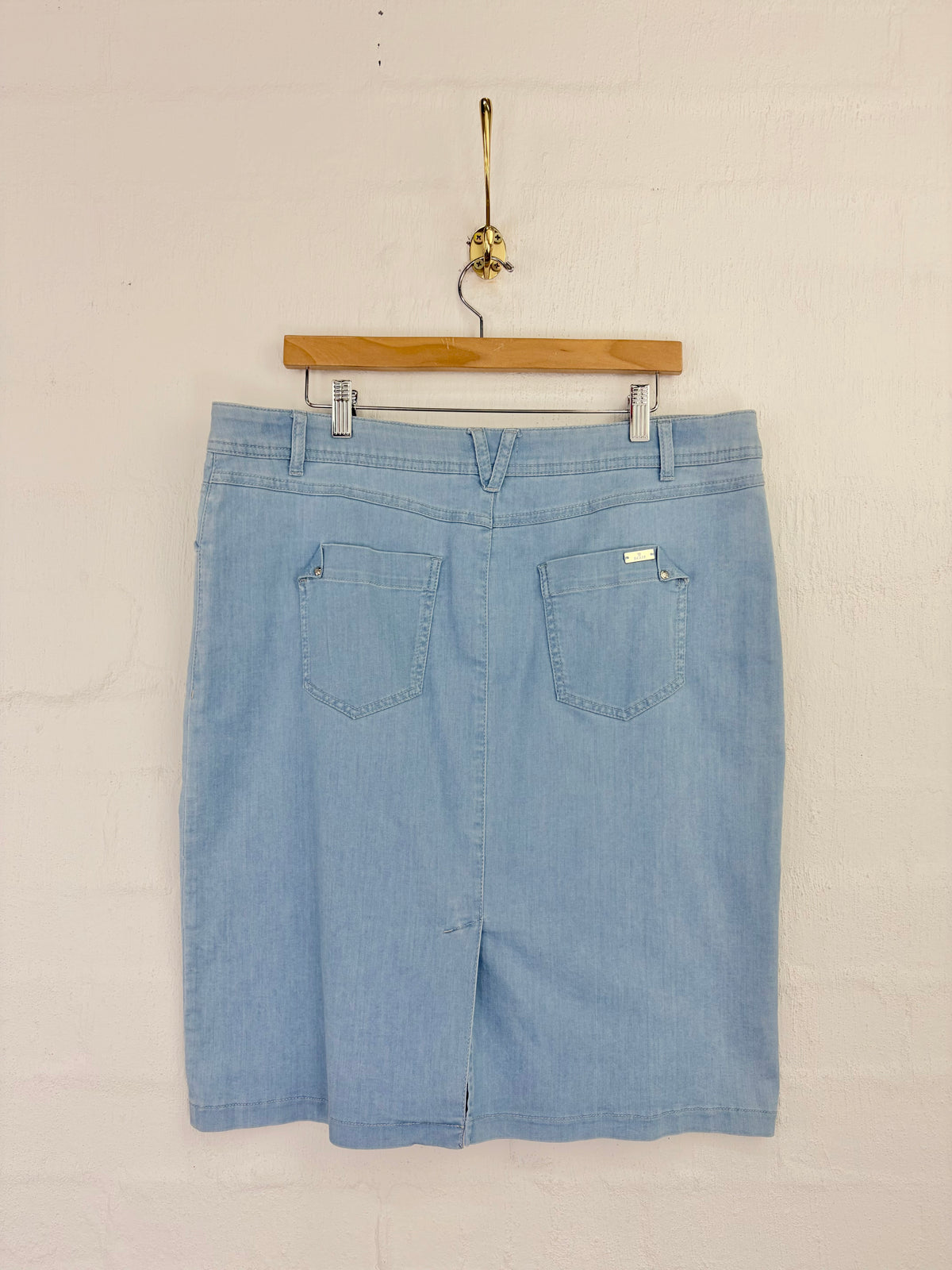 Basler Light Blue Denim Pencil Skirt NWT - AU18