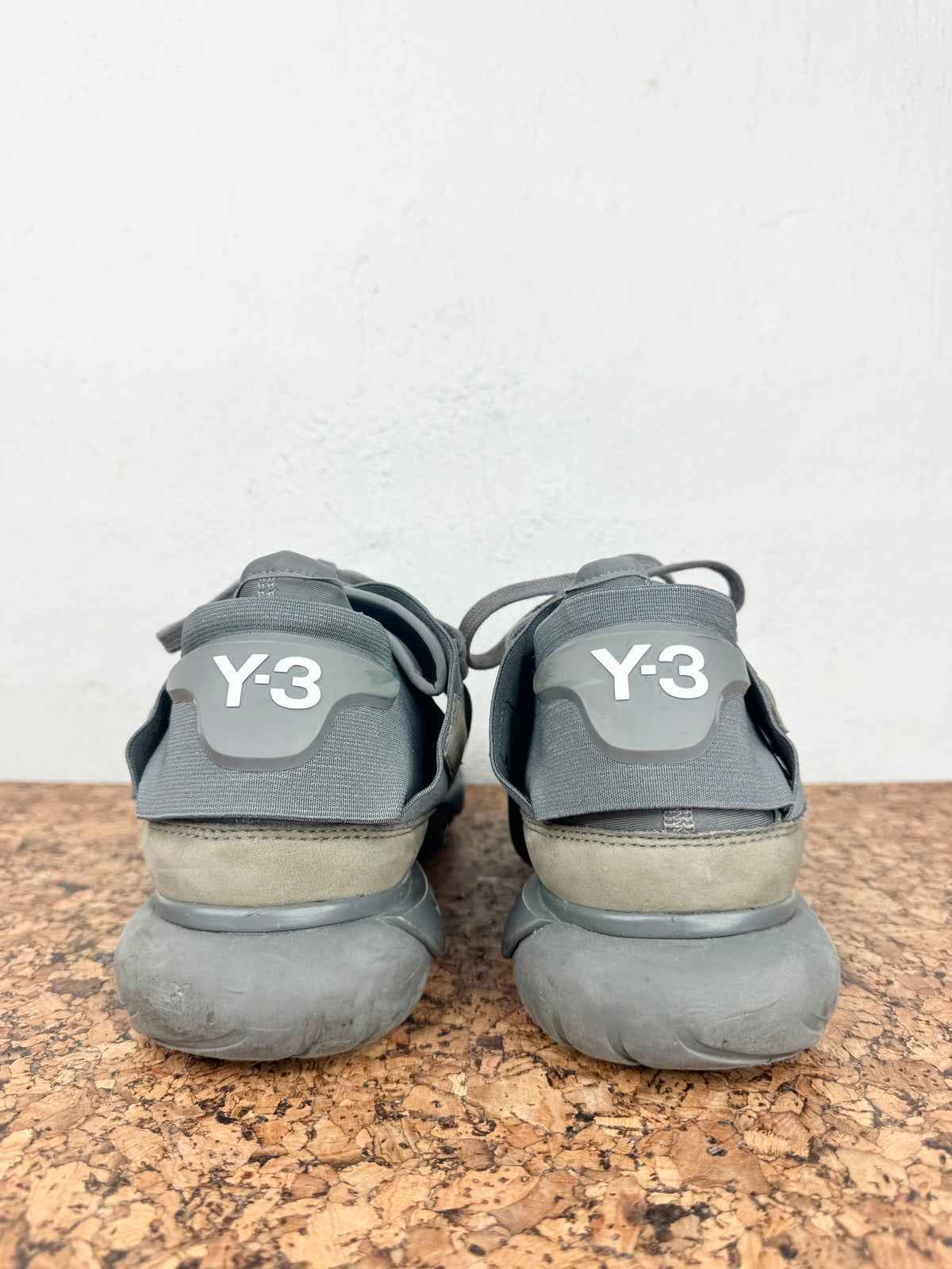 Y-3 Qasa High Vista Grey Sneakers - EU41.5