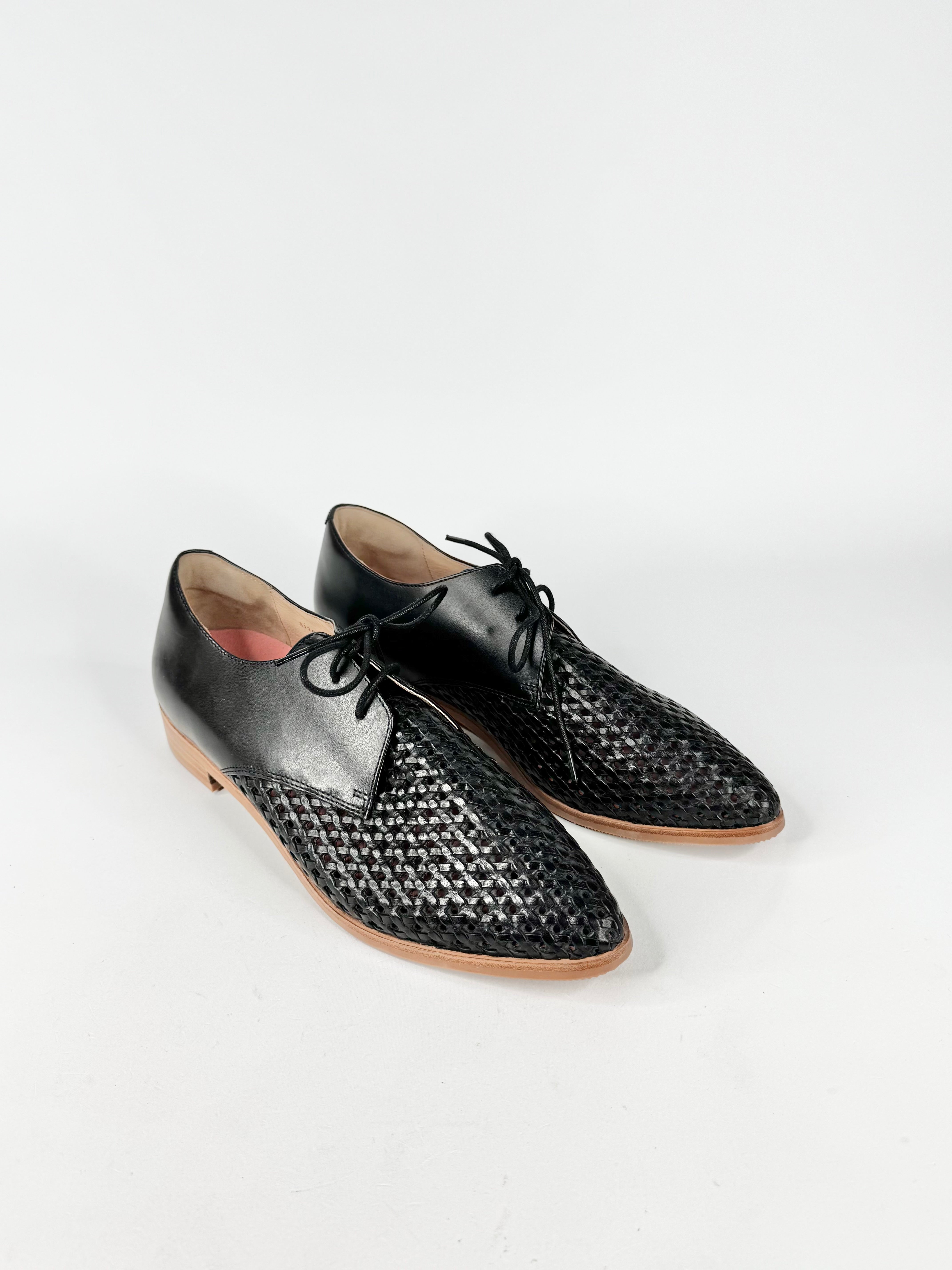 Bared Black Woven Leather Lace Ups NWT - EU41