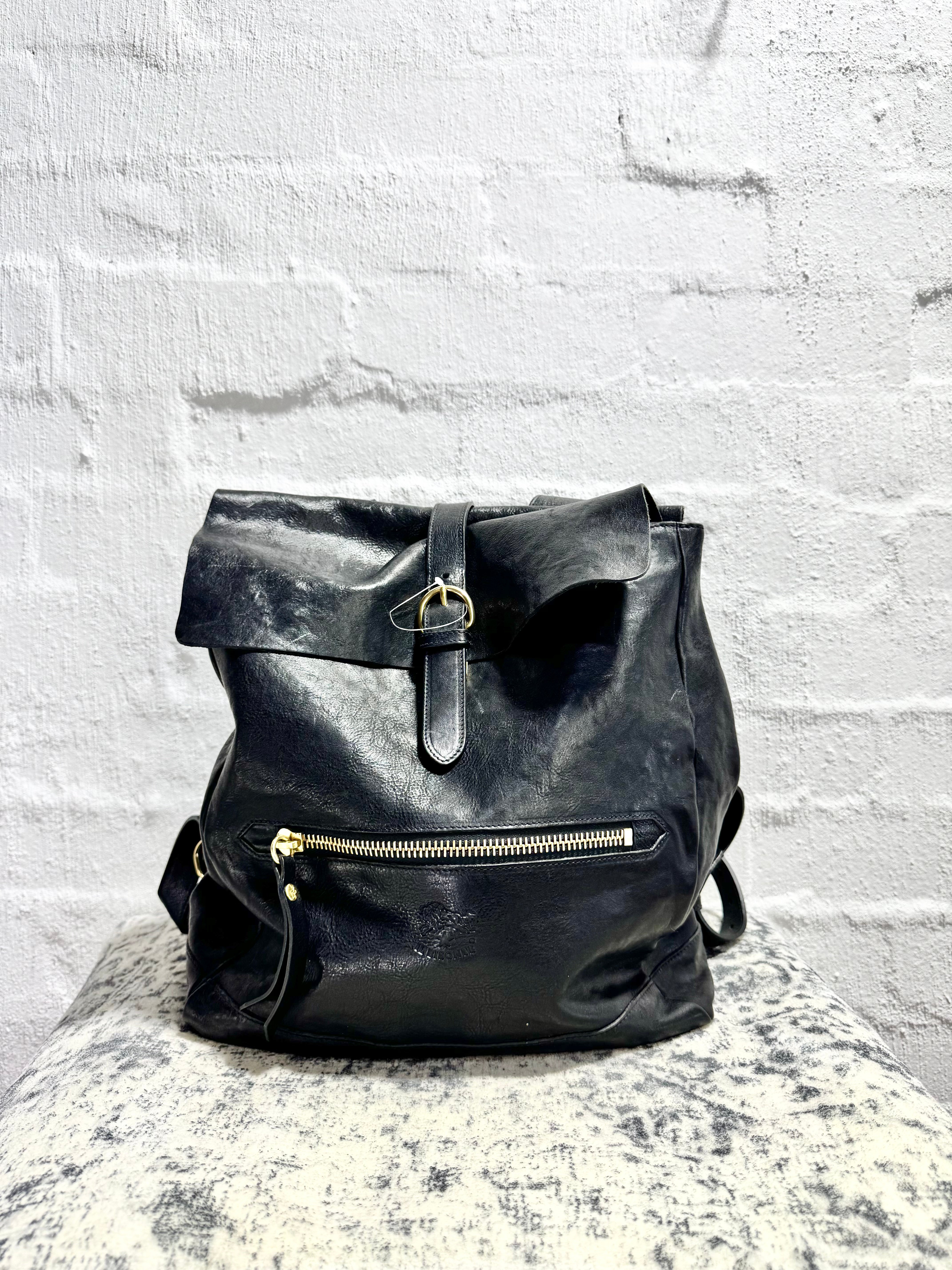 Il Bisonte Black Leather Backpack