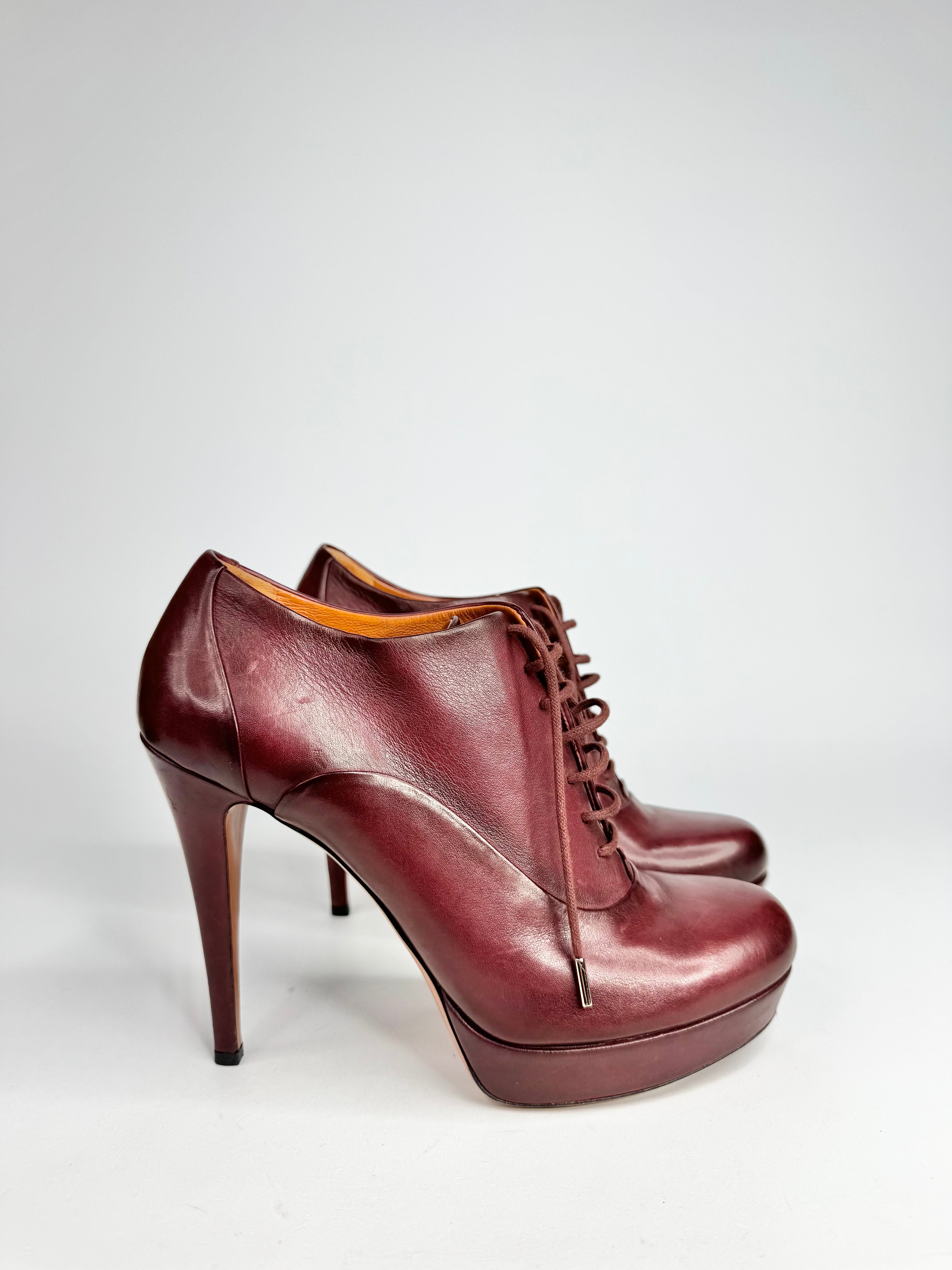 Gucci Burgundy Leather 'Betty' Lace Up Boots - EU38.5