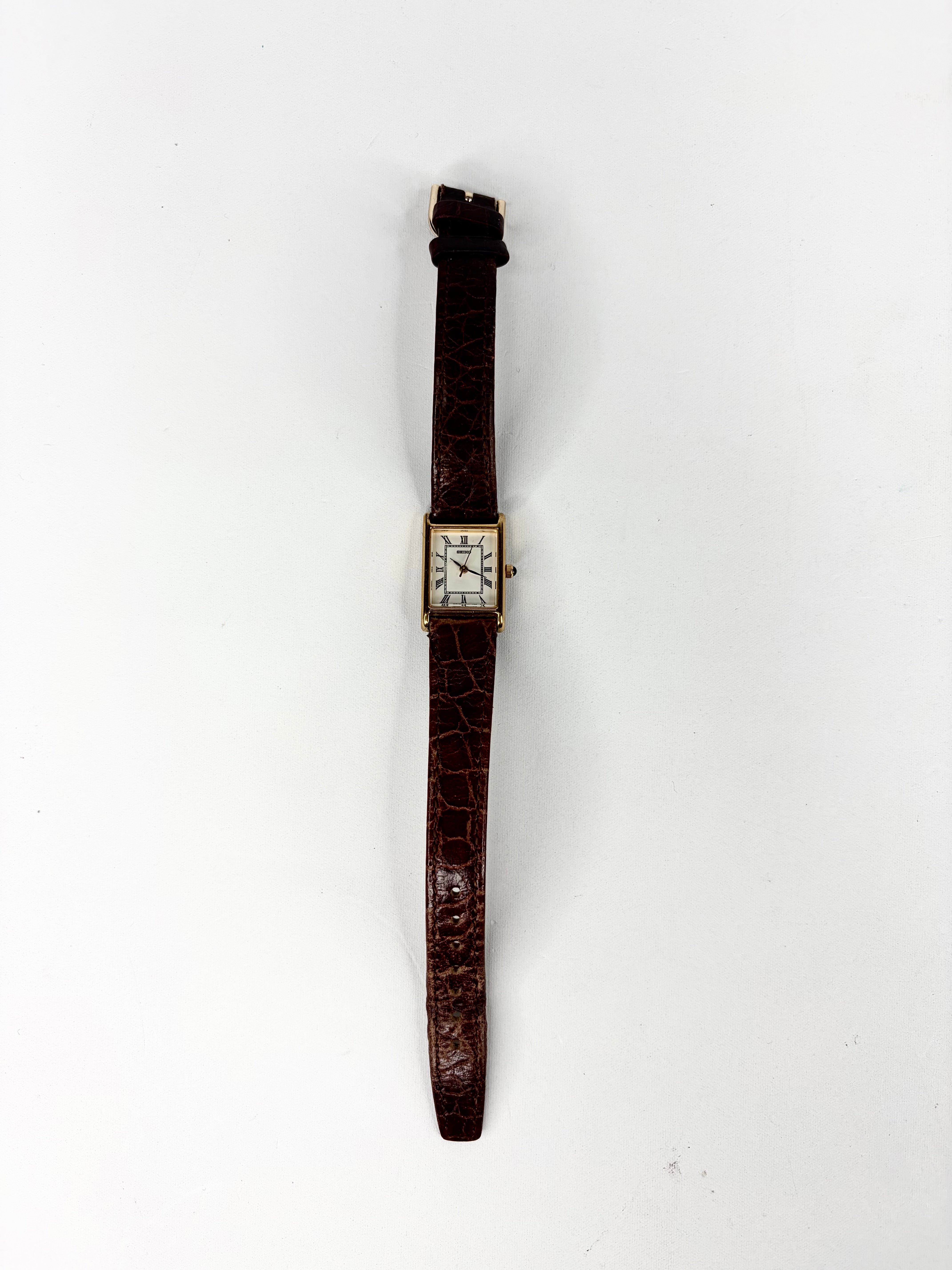 Seiko 1N01-5G40 Quartz Movement Roman Numeral Square Watch