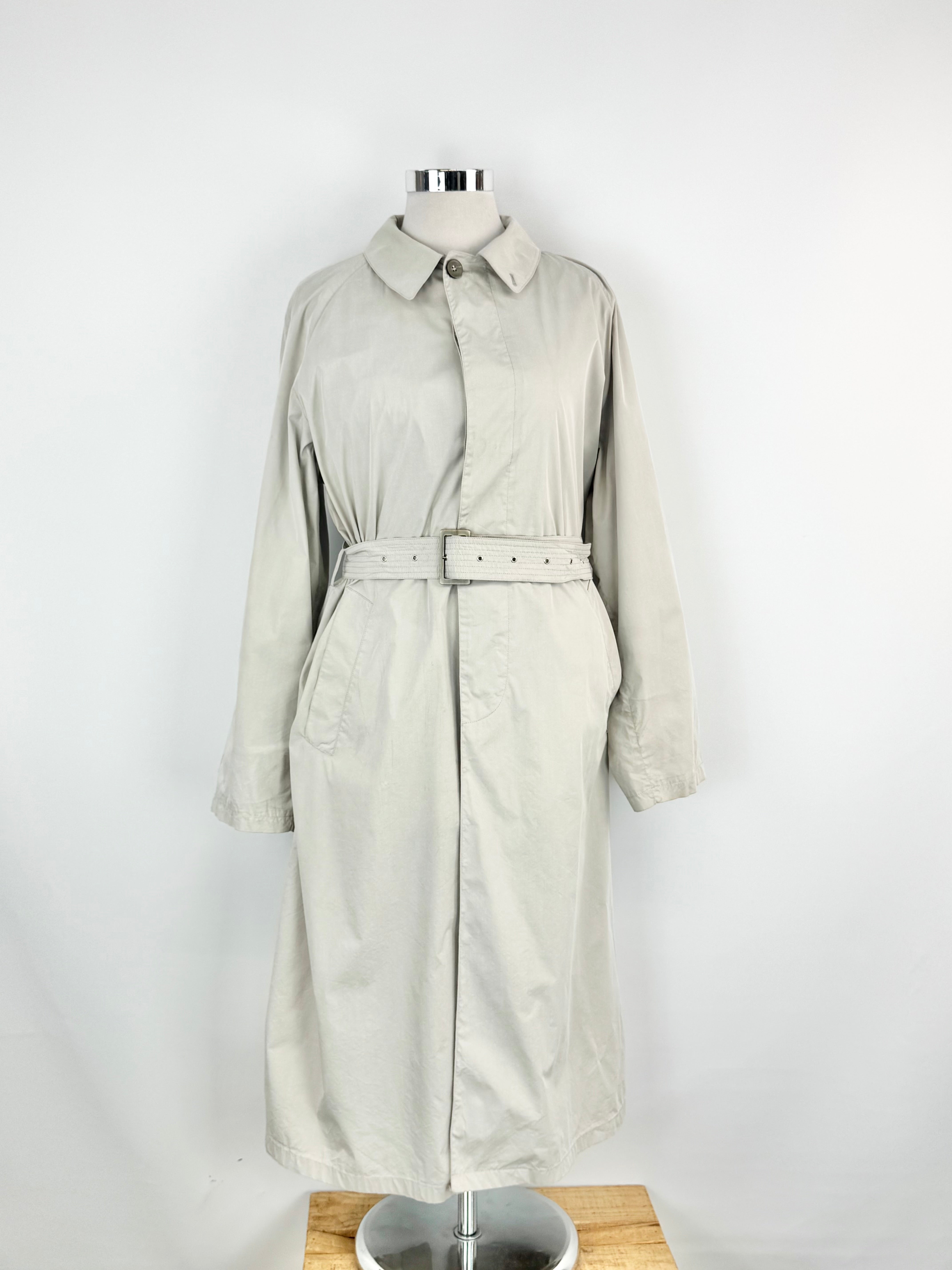 Vintage Giorgio Armani Classico a Milano Borgonuovo 21 Beige Trench Coat - M