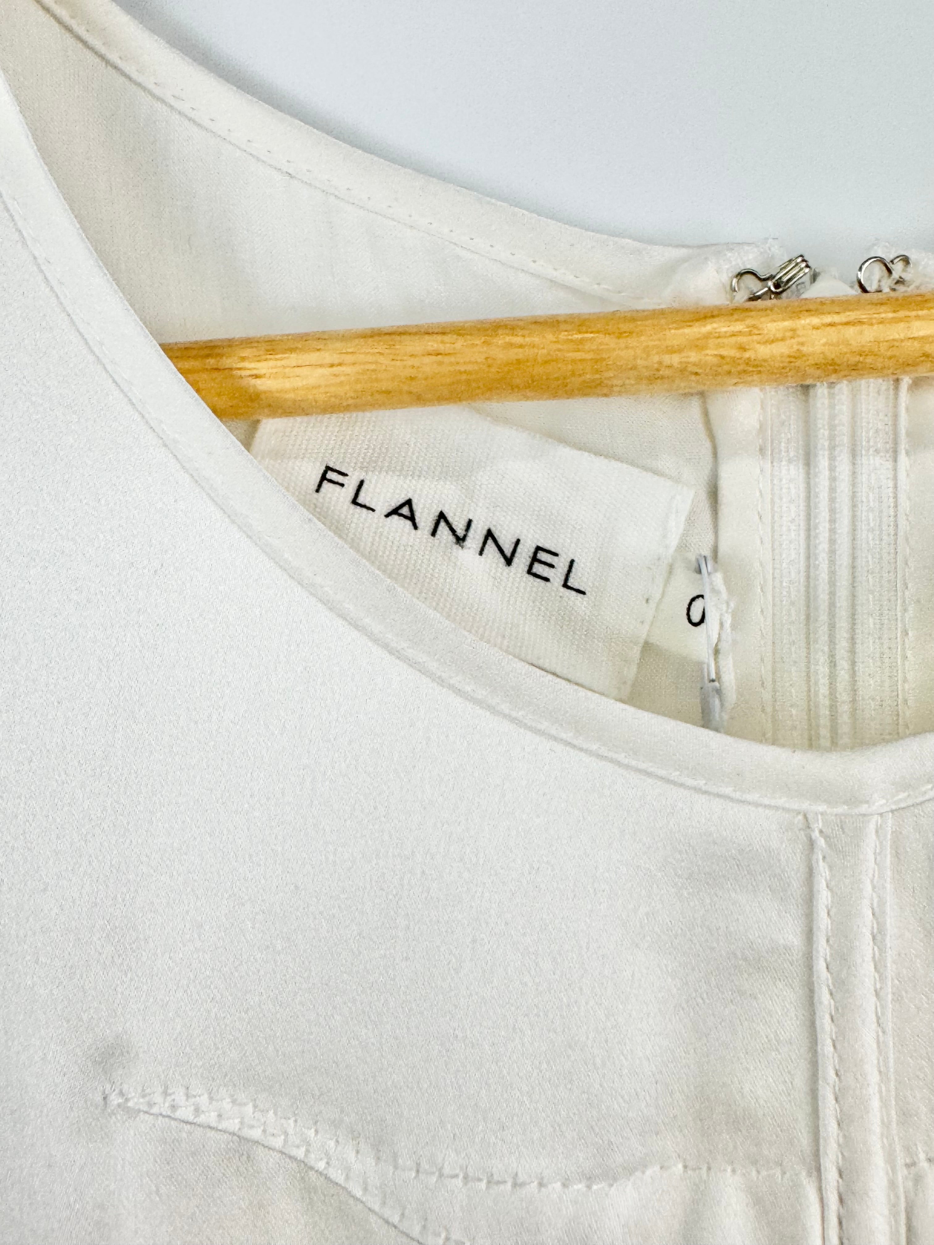 Flannel Ivory Silk 'Essential' Gown NWT - AU6/8