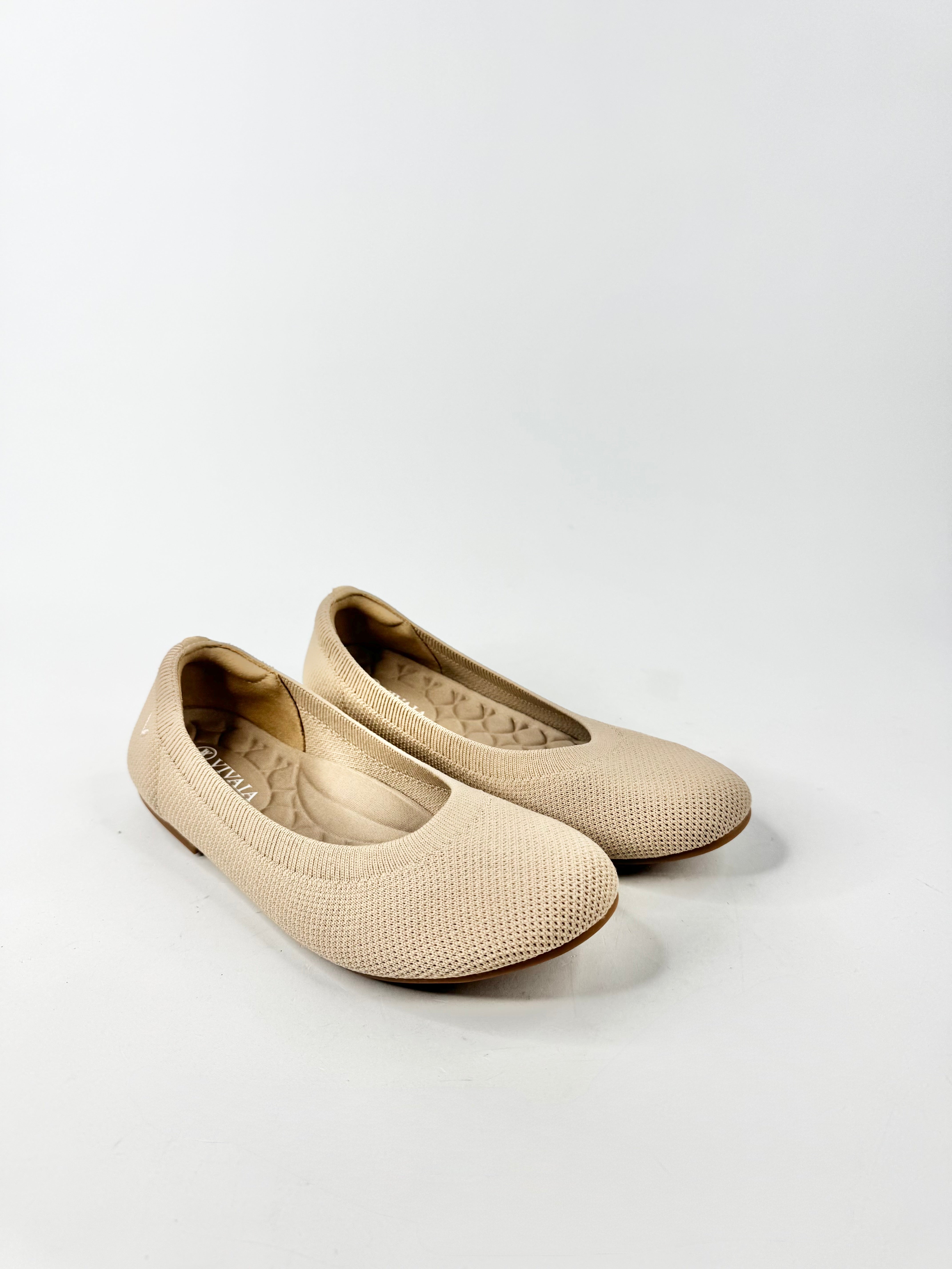 Vivaia 'Tamia 2.0' Almond Ballet Flats - EU37.5