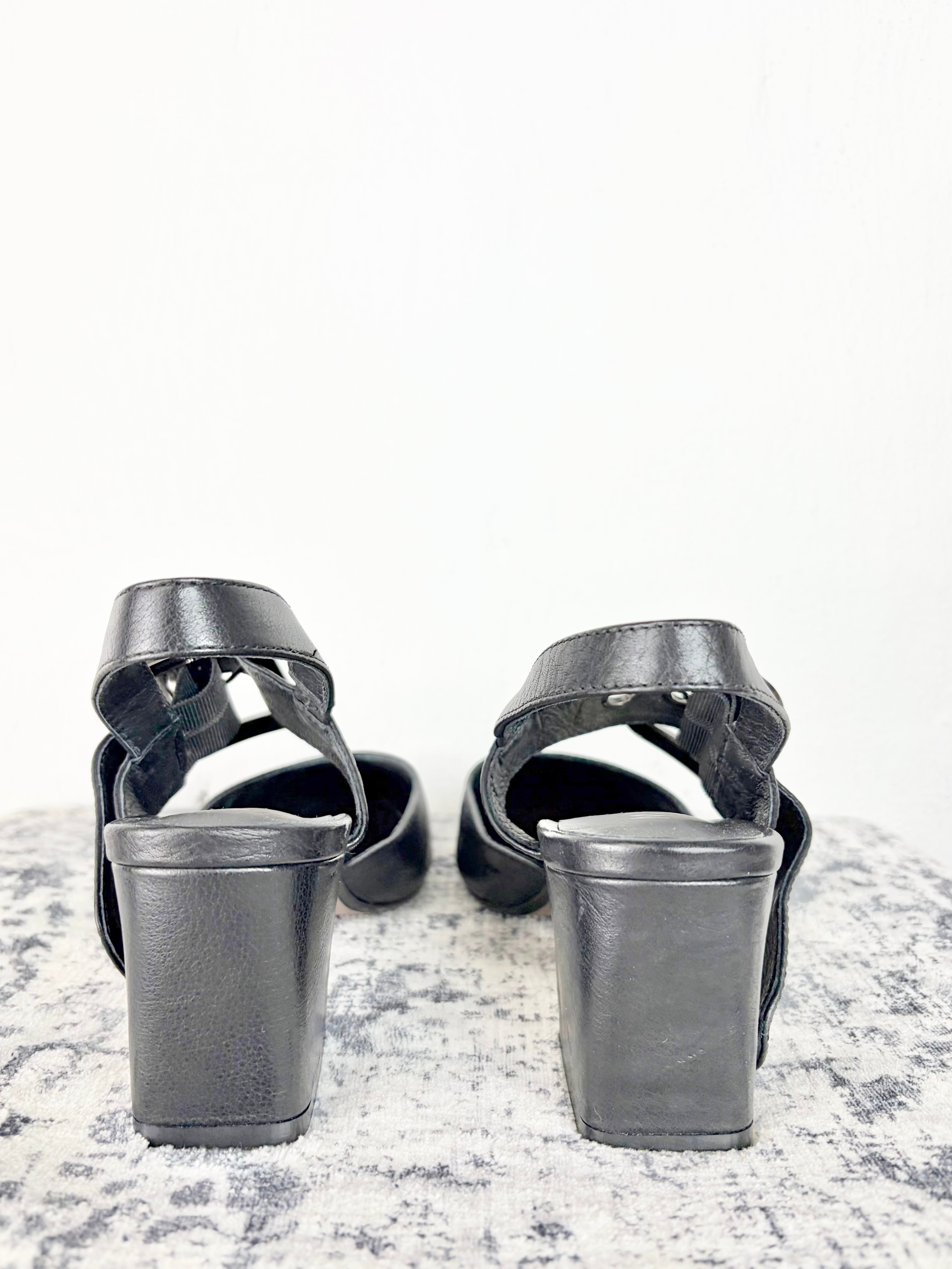 Midas Black 'Maddox' Pointed Toe Mary Janes NWT - EU39