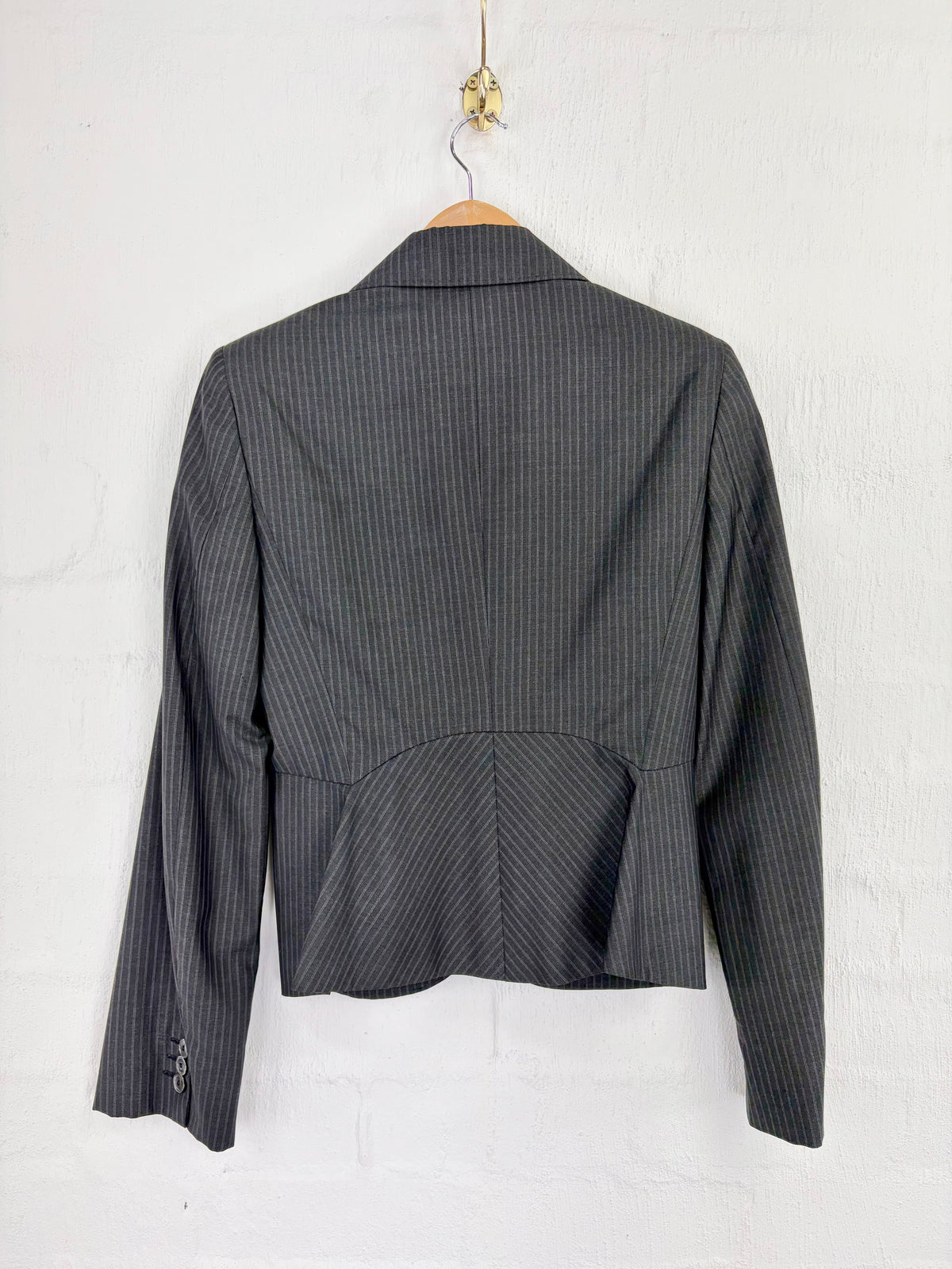 Max Mara Grey & White Wool & Silk Blend Pinstriped Suit - AU8