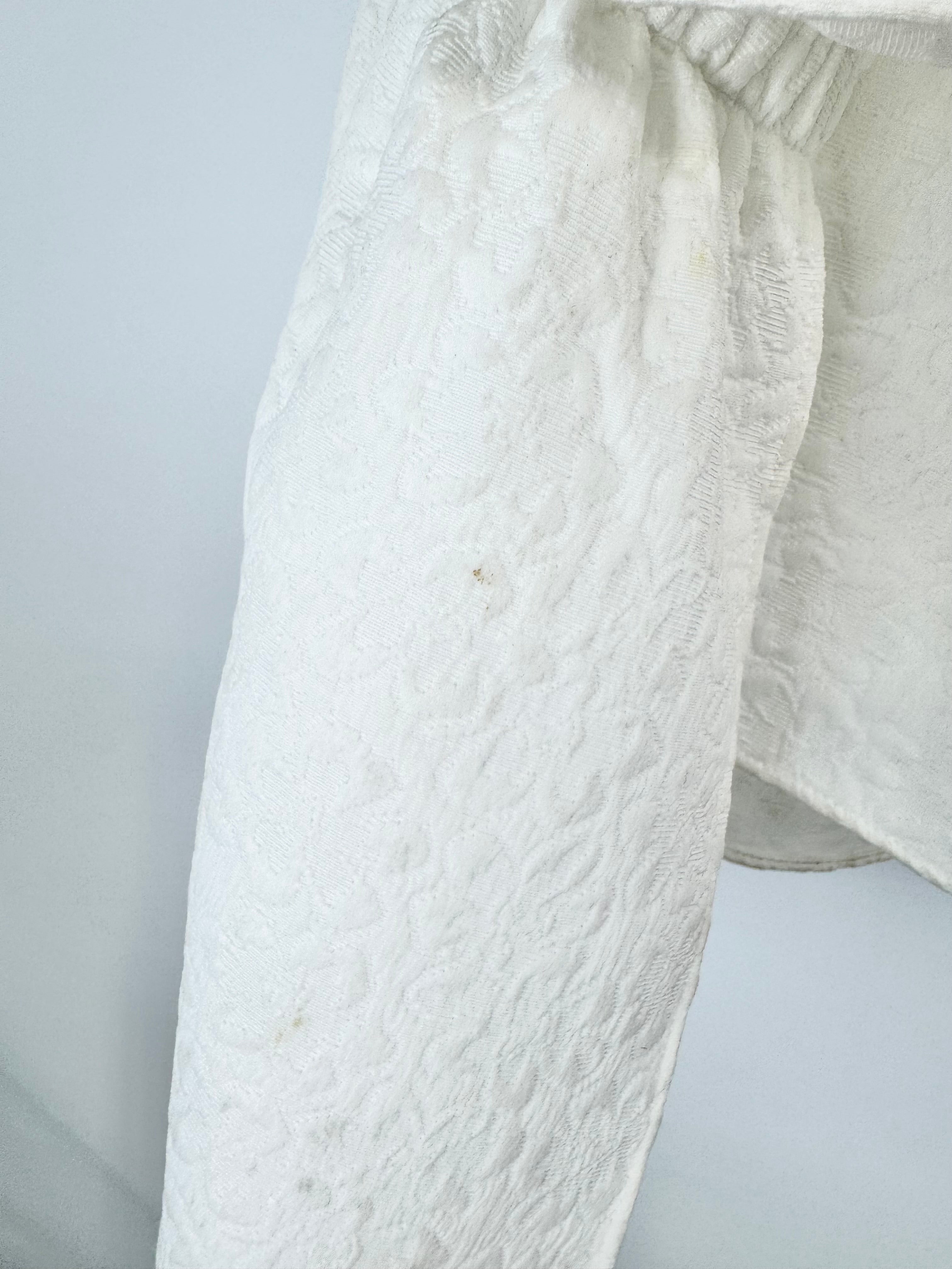 Shushu/Tong White Ruffle Trim Skirt - AU10