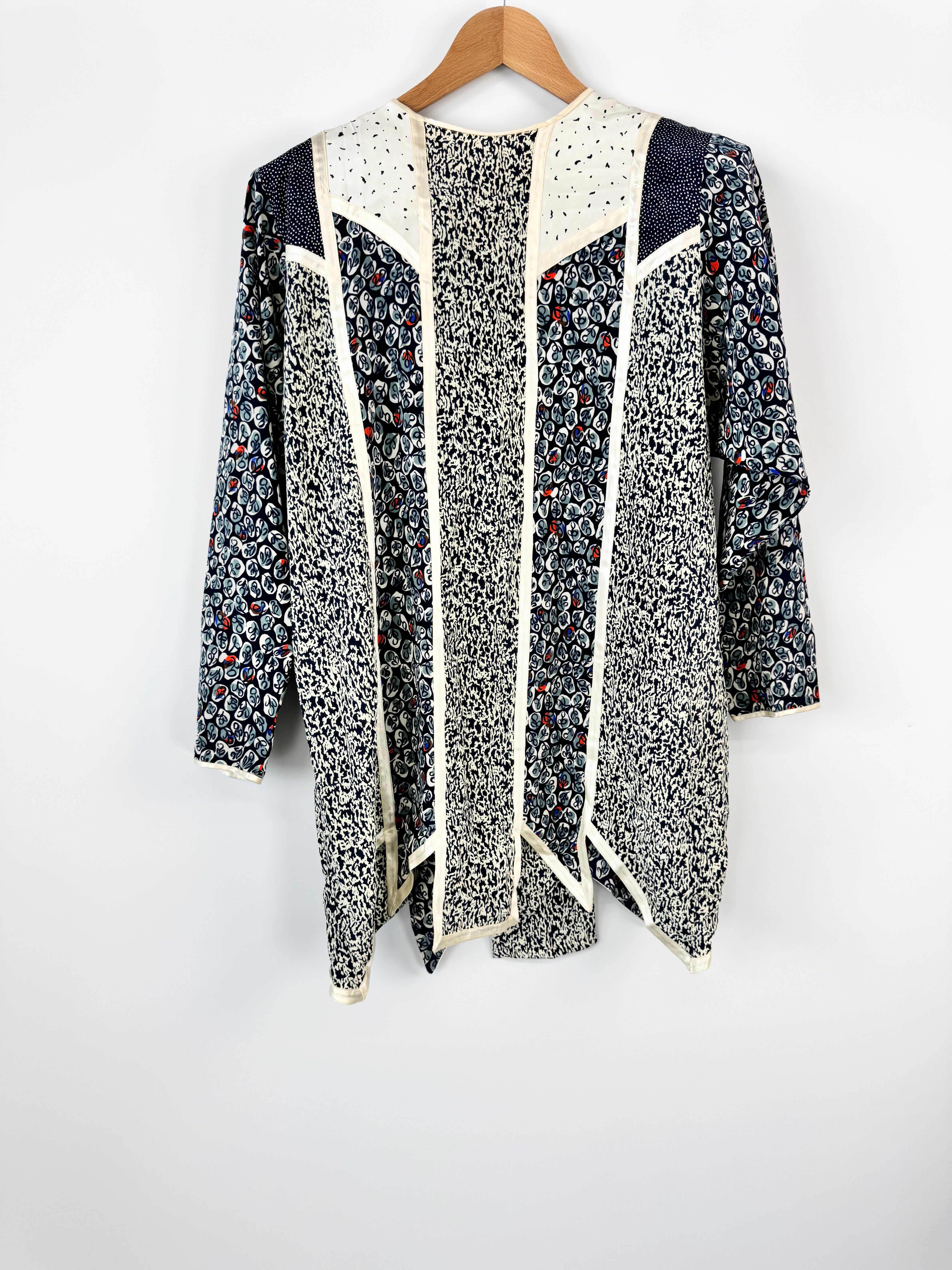 Shepherds Navy Blue & Cream Pattern Blouse - AU10/12