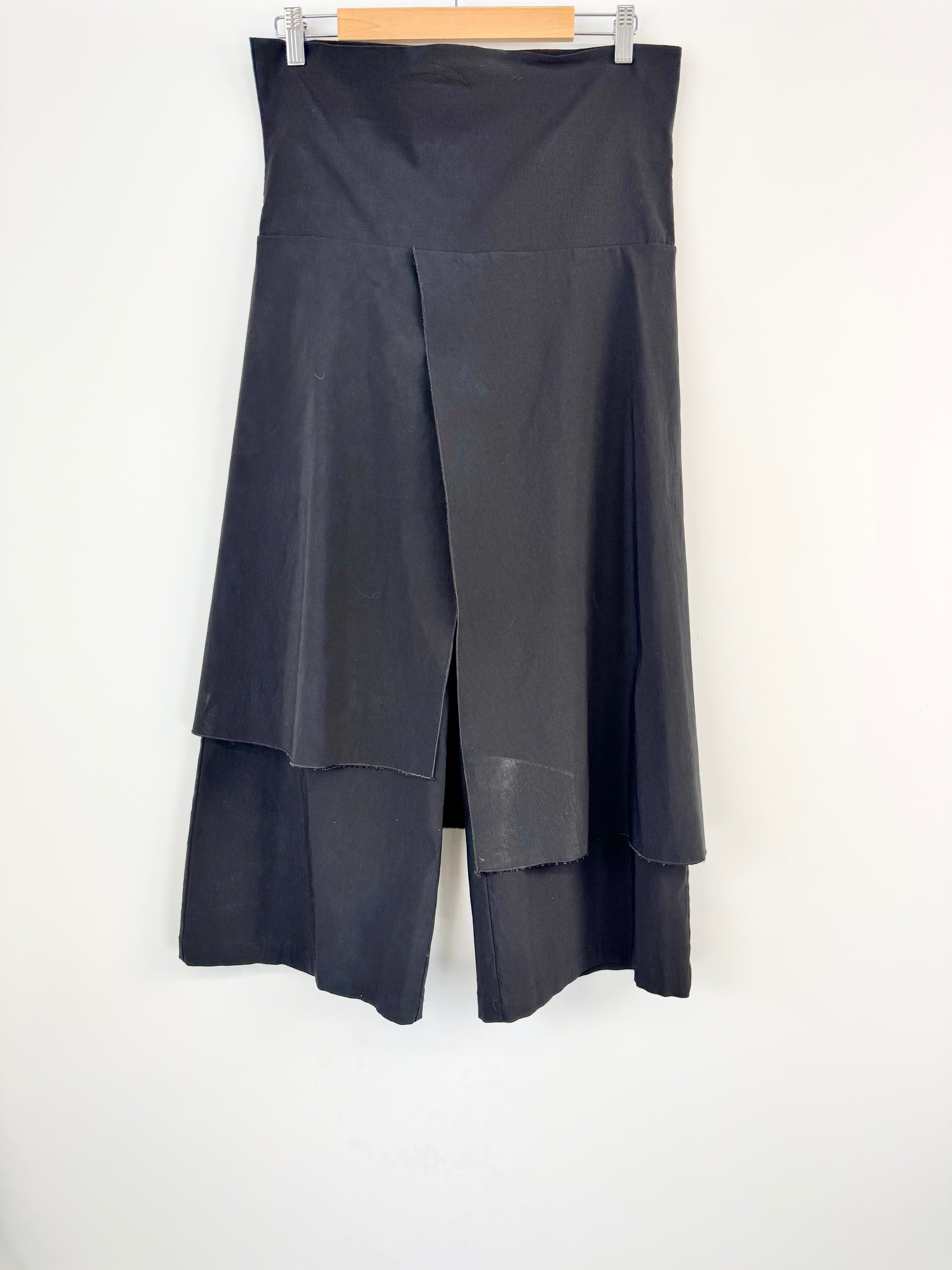 Roxanne Black High Waisted Fisherman Style Trousers - AU14