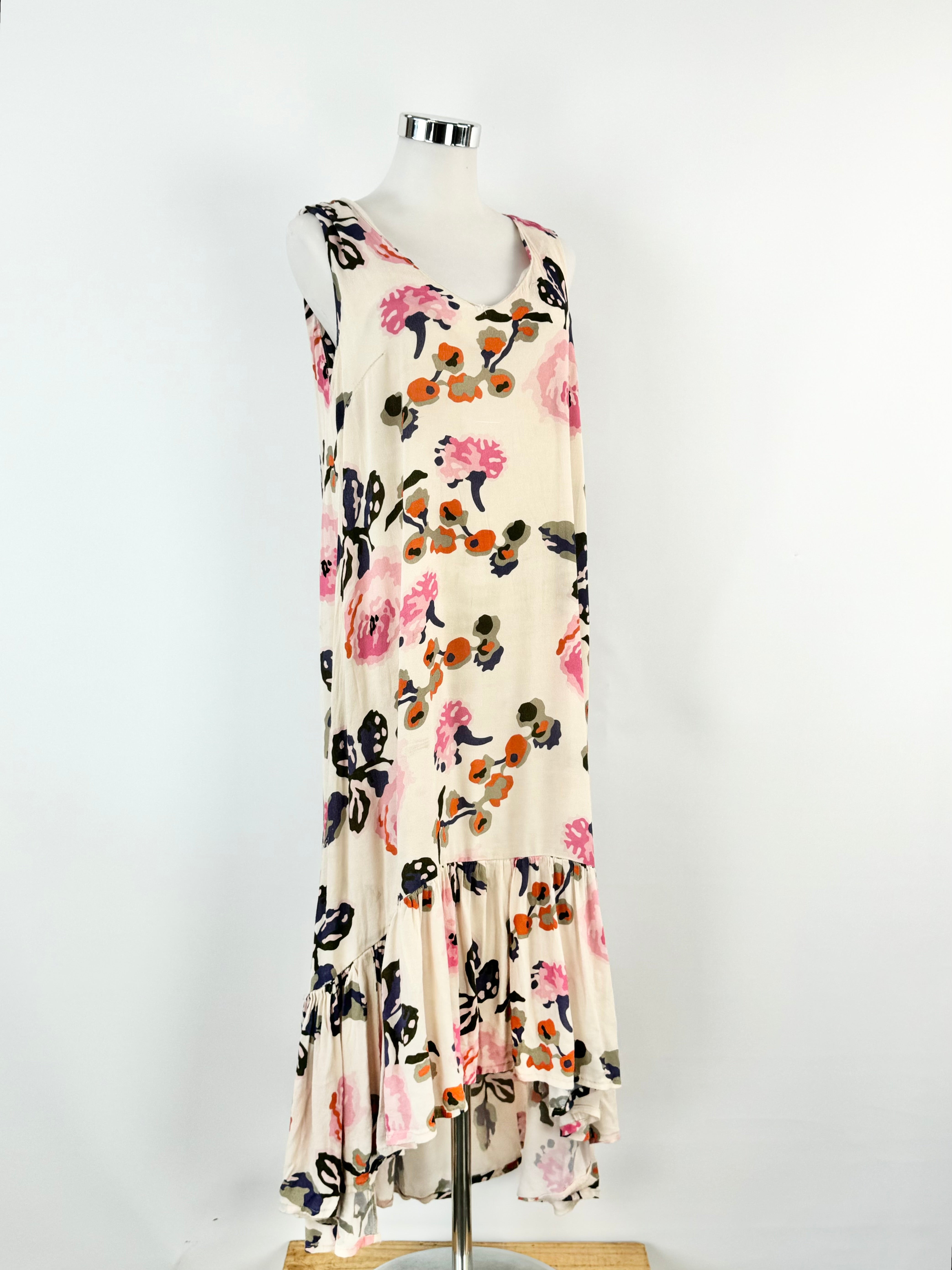 Obus Cream Floral V-Neck Dress - AU10