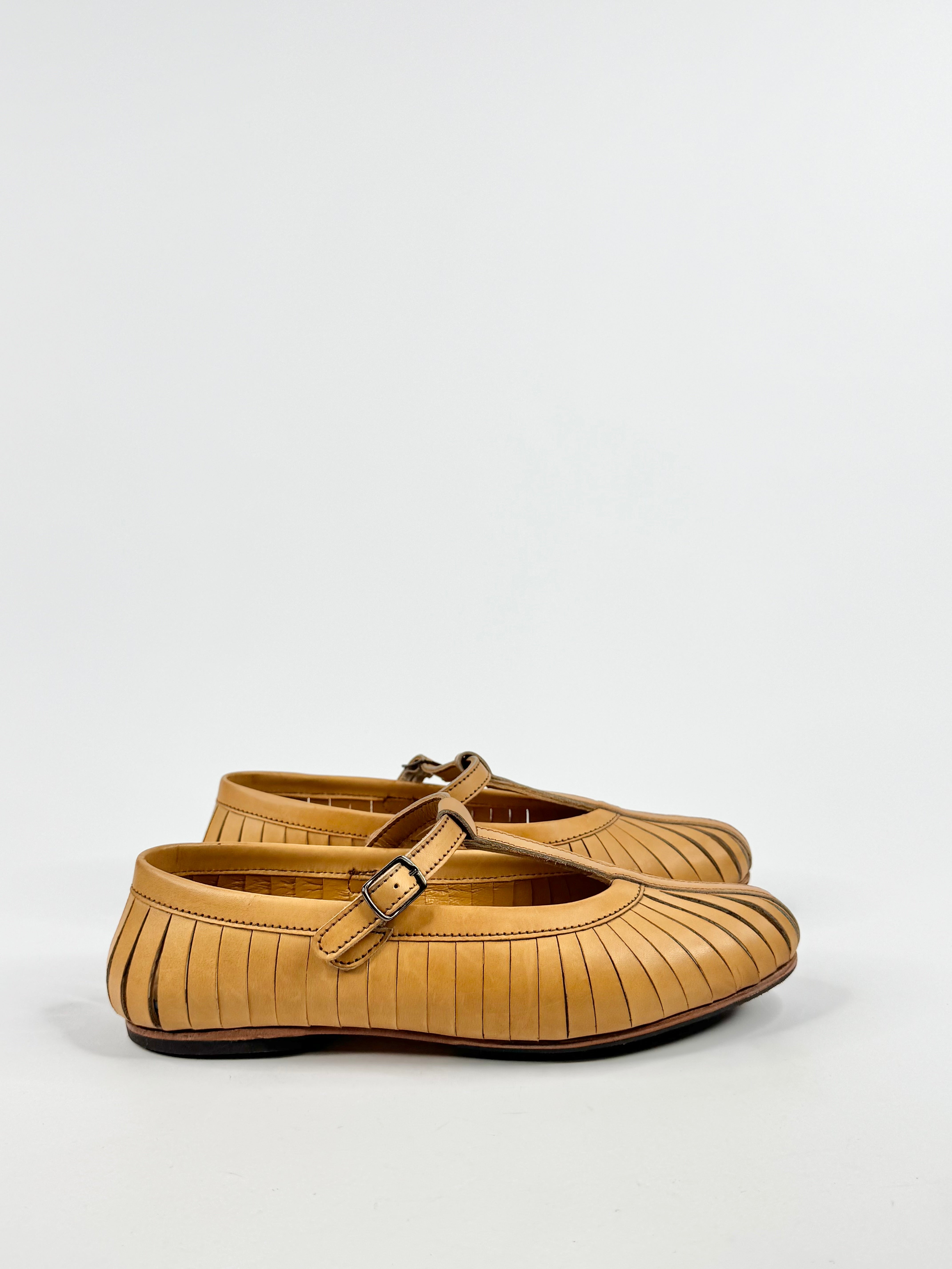Wootten Handmade 'Birdwood' Sandals NWT - EU39