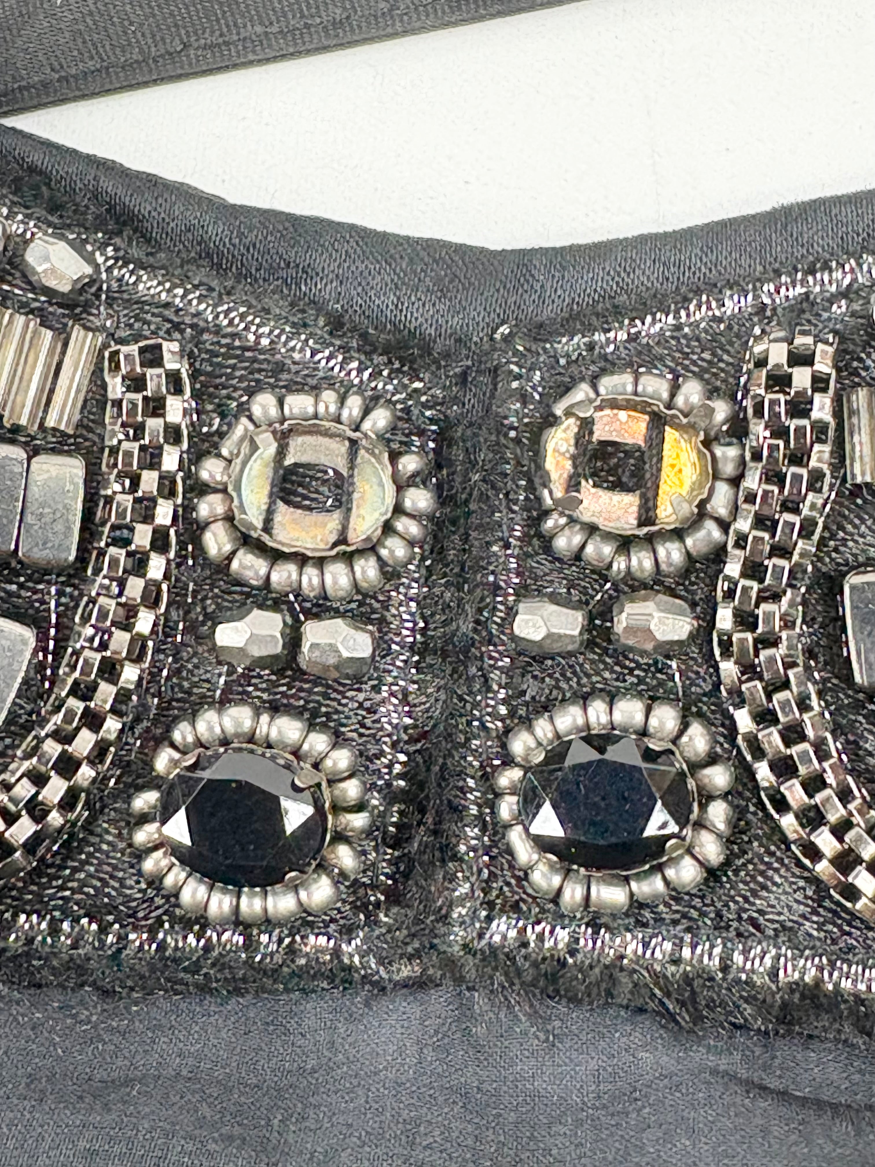 Dizingof Black Embellished Strapless Slip Dress - AU8