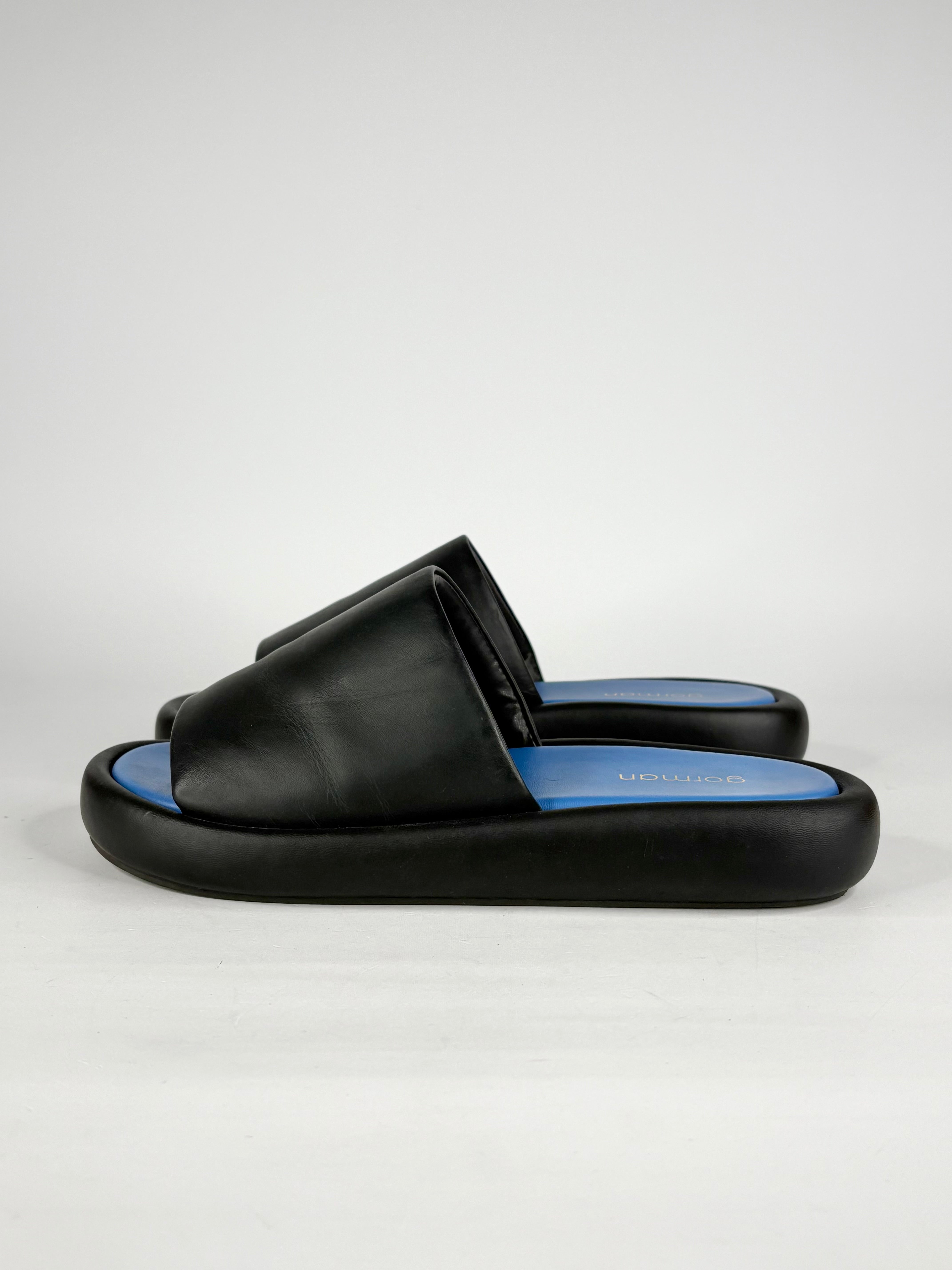 Gorman Black Leather 'Puffy' Slides - EU38