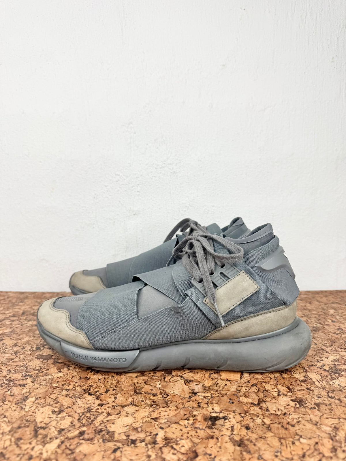 Y-3 Qasa High Vista Grey Sneakers - EU41.5