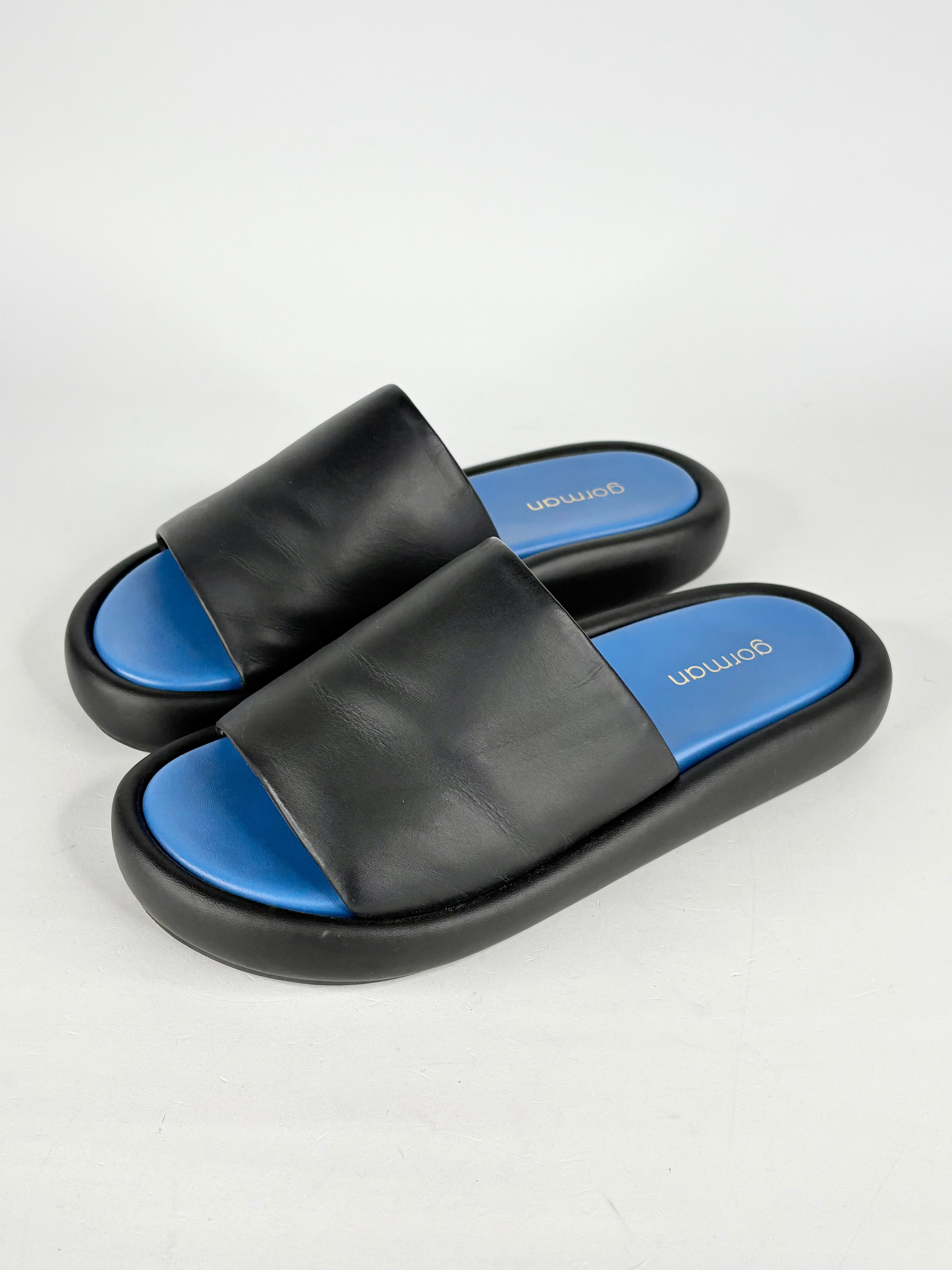 Gorman Black Leather 'Puffy' Slides - EU38