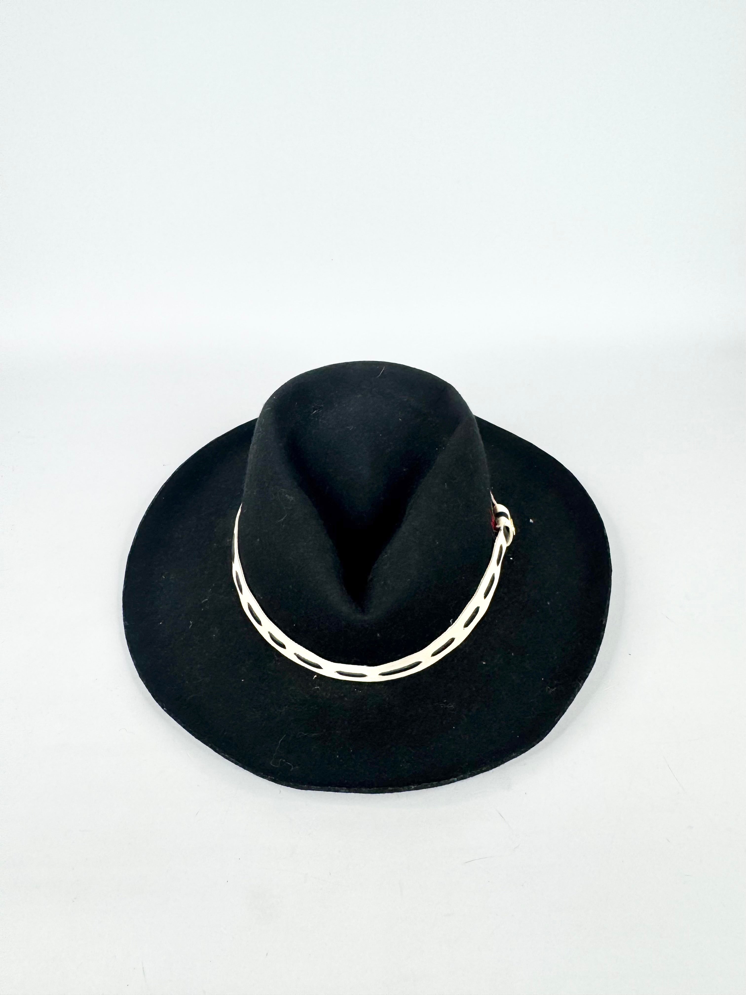 Summer Club Black Hat - L
