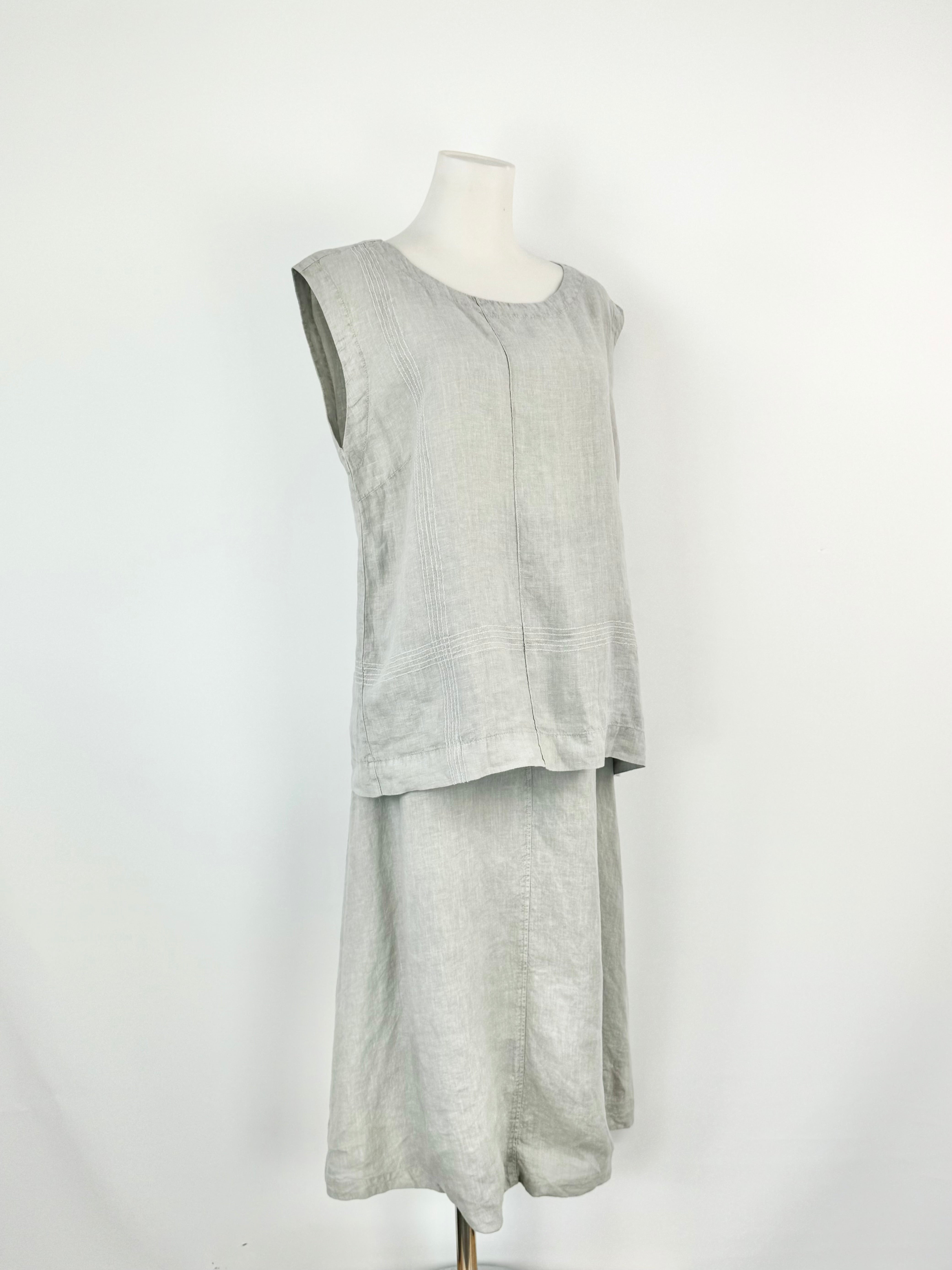 Oska Cloud Grey Linen Two Piece - AU10/12