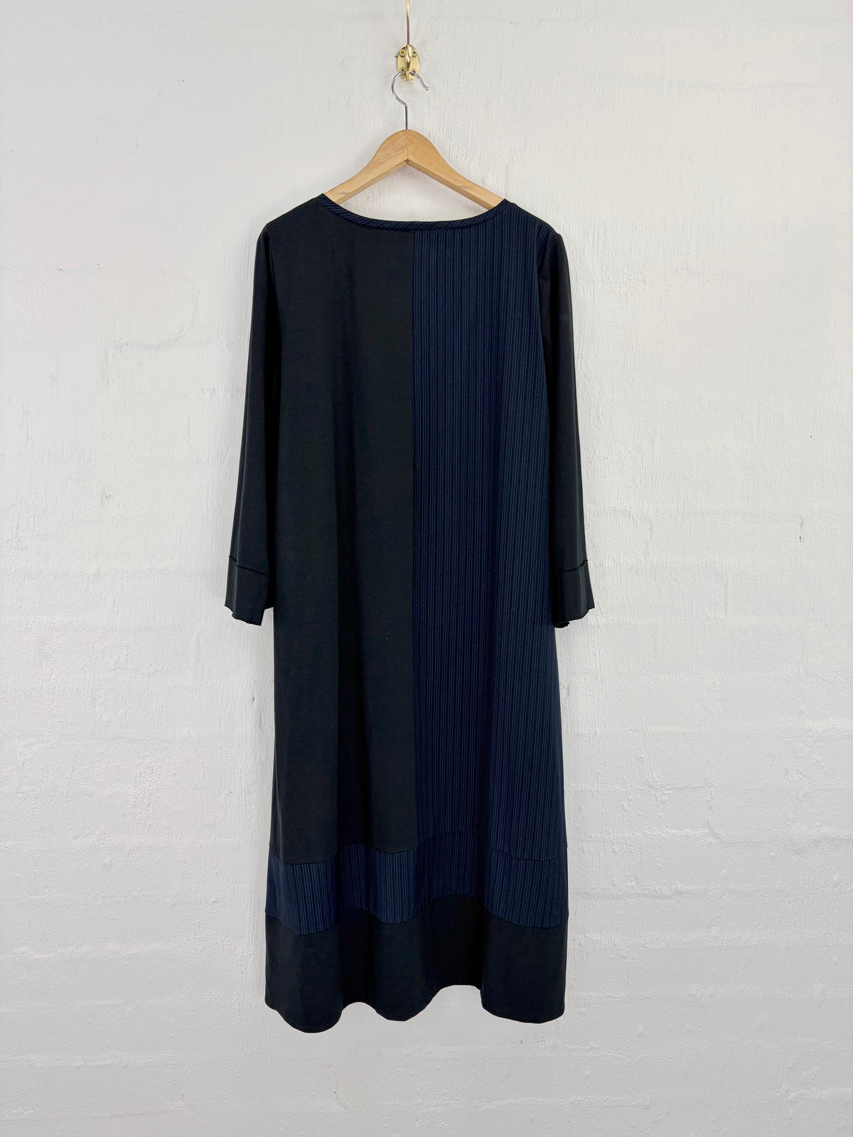 Vale & Ward Black & Pinstriped Spliced Dress - AU12/14