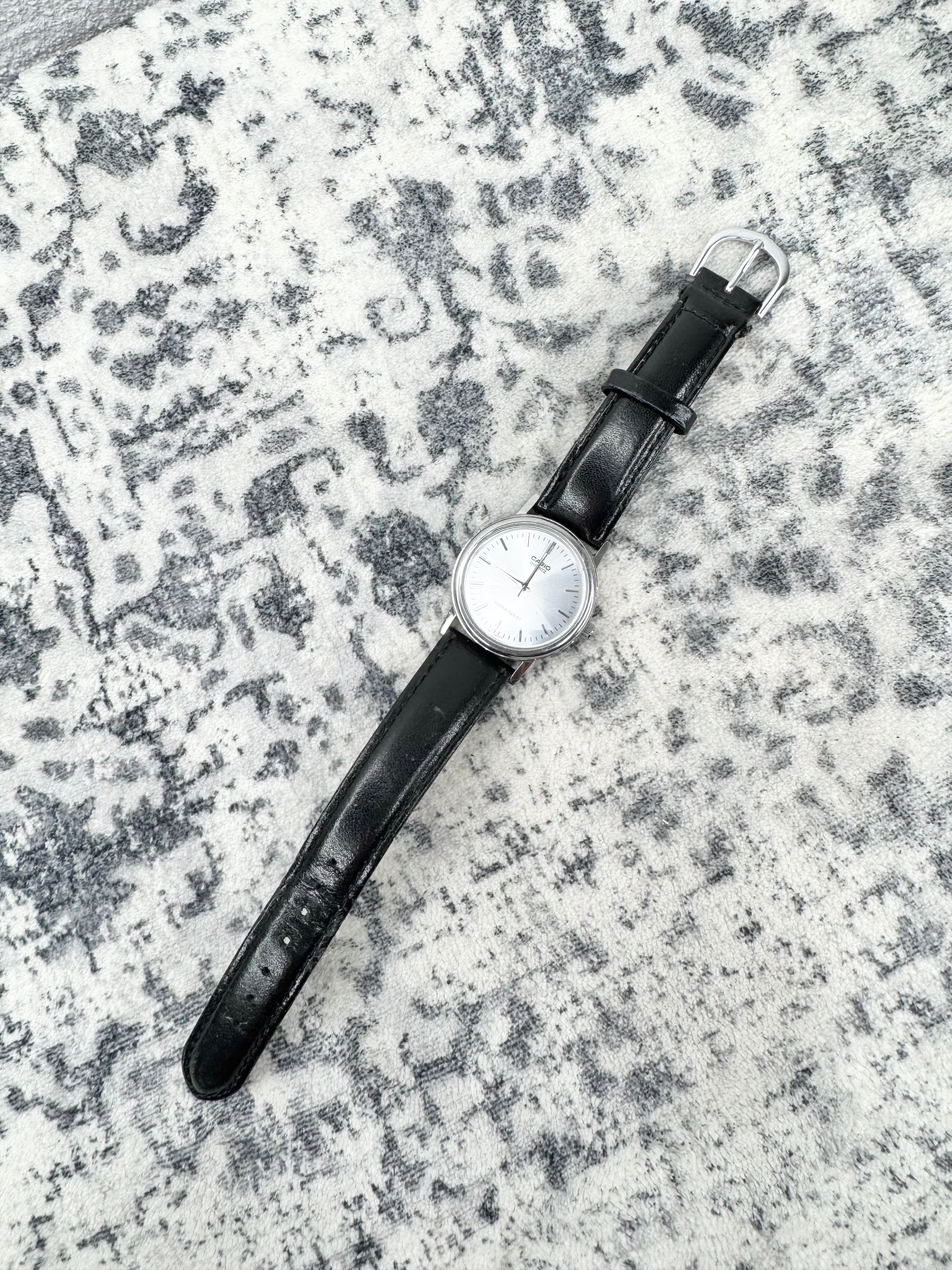 Casio Silver Dial MTP-1095E-7A Watch