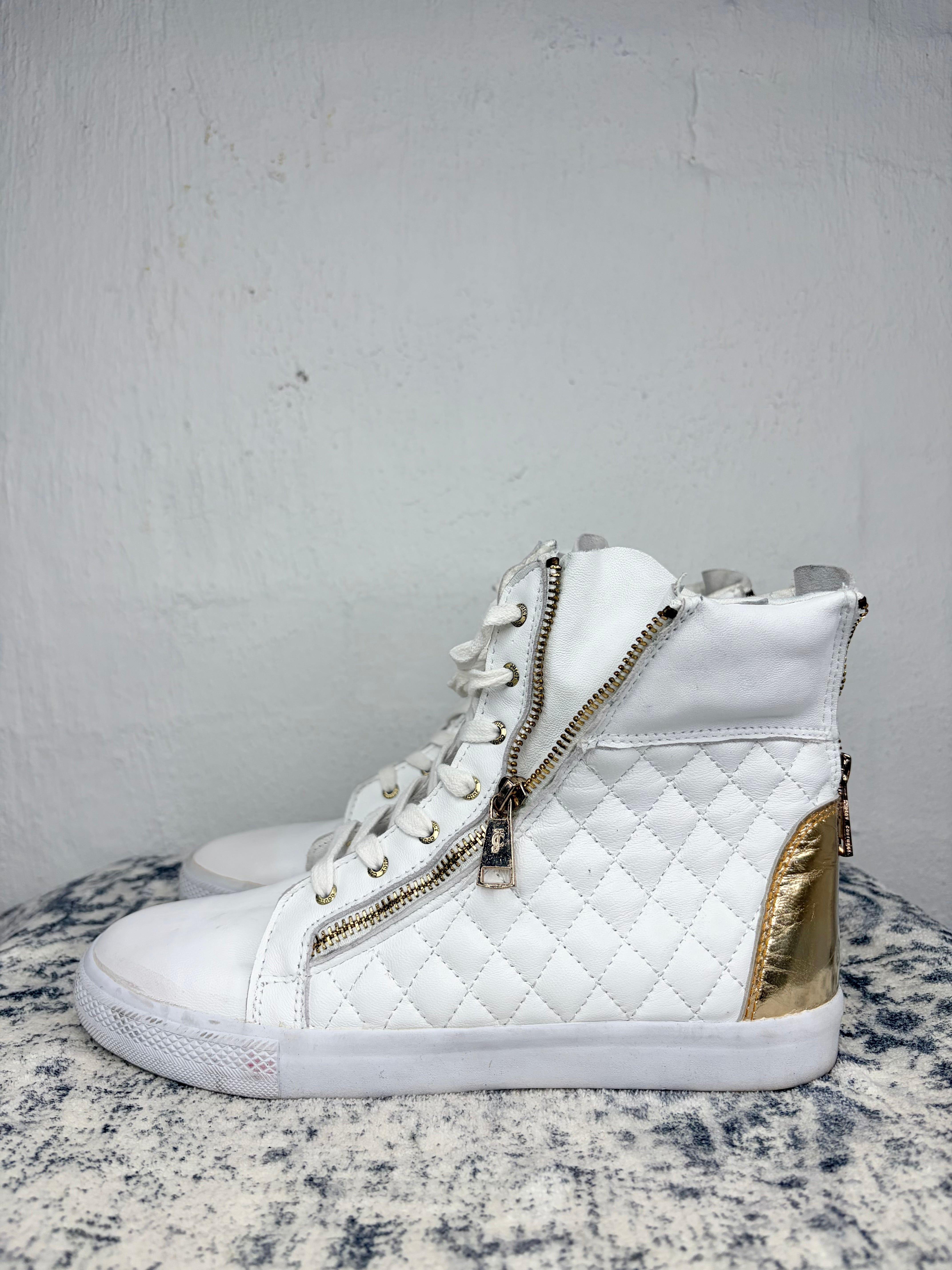 Juicy Couture White Quilted High-Top 'Ilianna' Sneakers - EU40