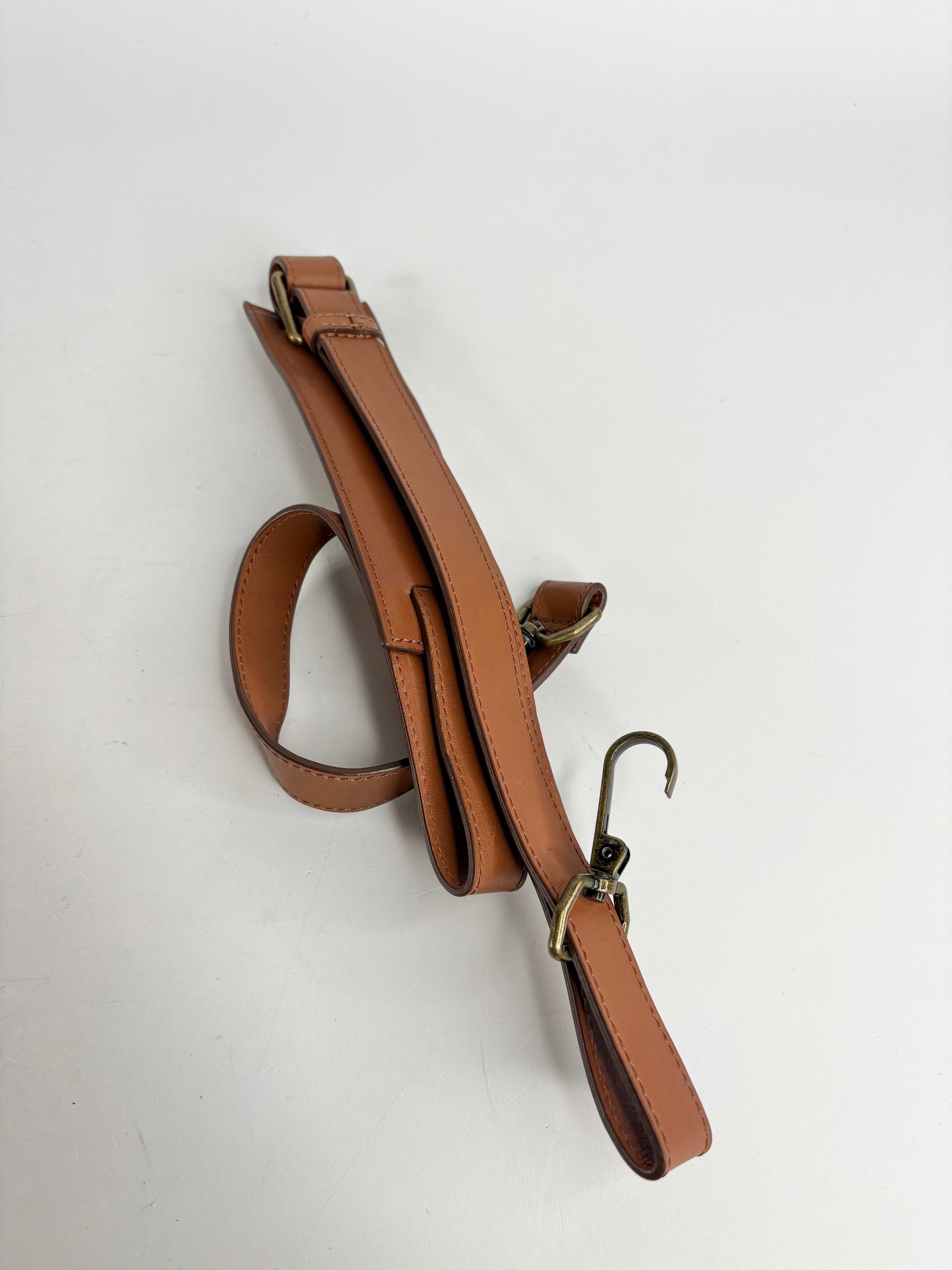 Oroton Tan Leather 'Satesman' Brieftote
