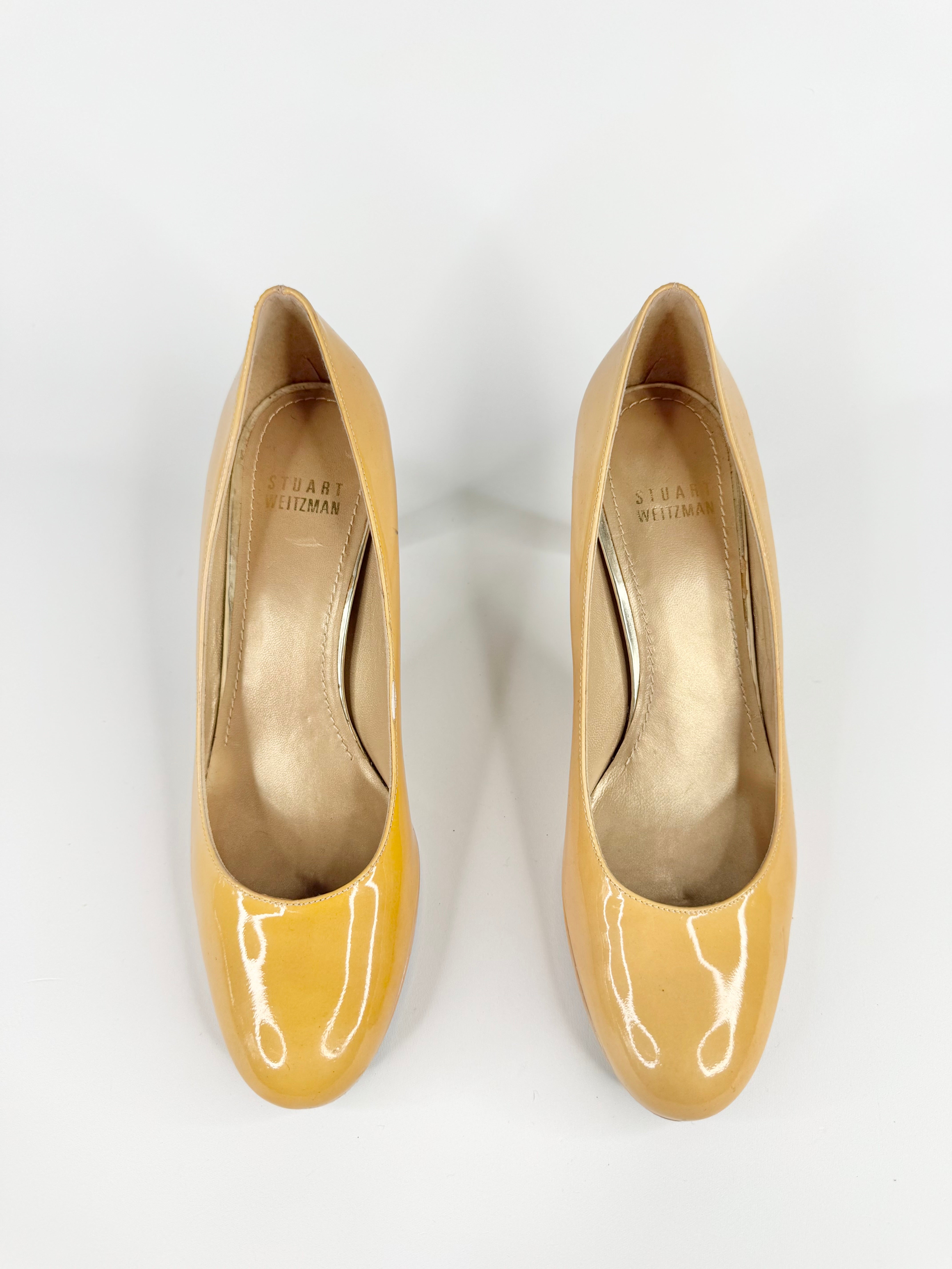 Stuart Weitzman Butter Yellow Patent Leather Pumps - EU37.5