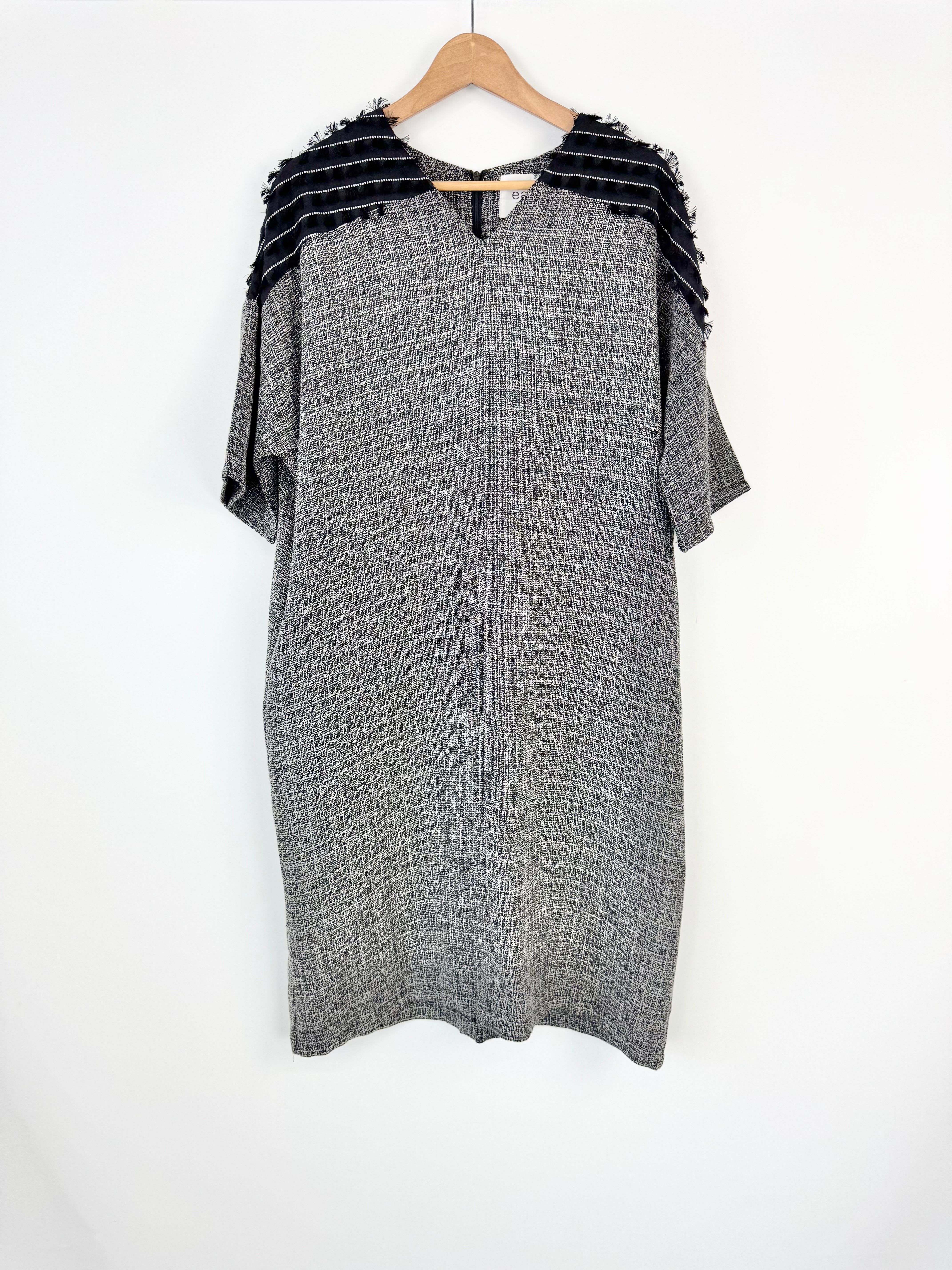 Ear Papillonner Black and White Tunic Dress - AU10/12