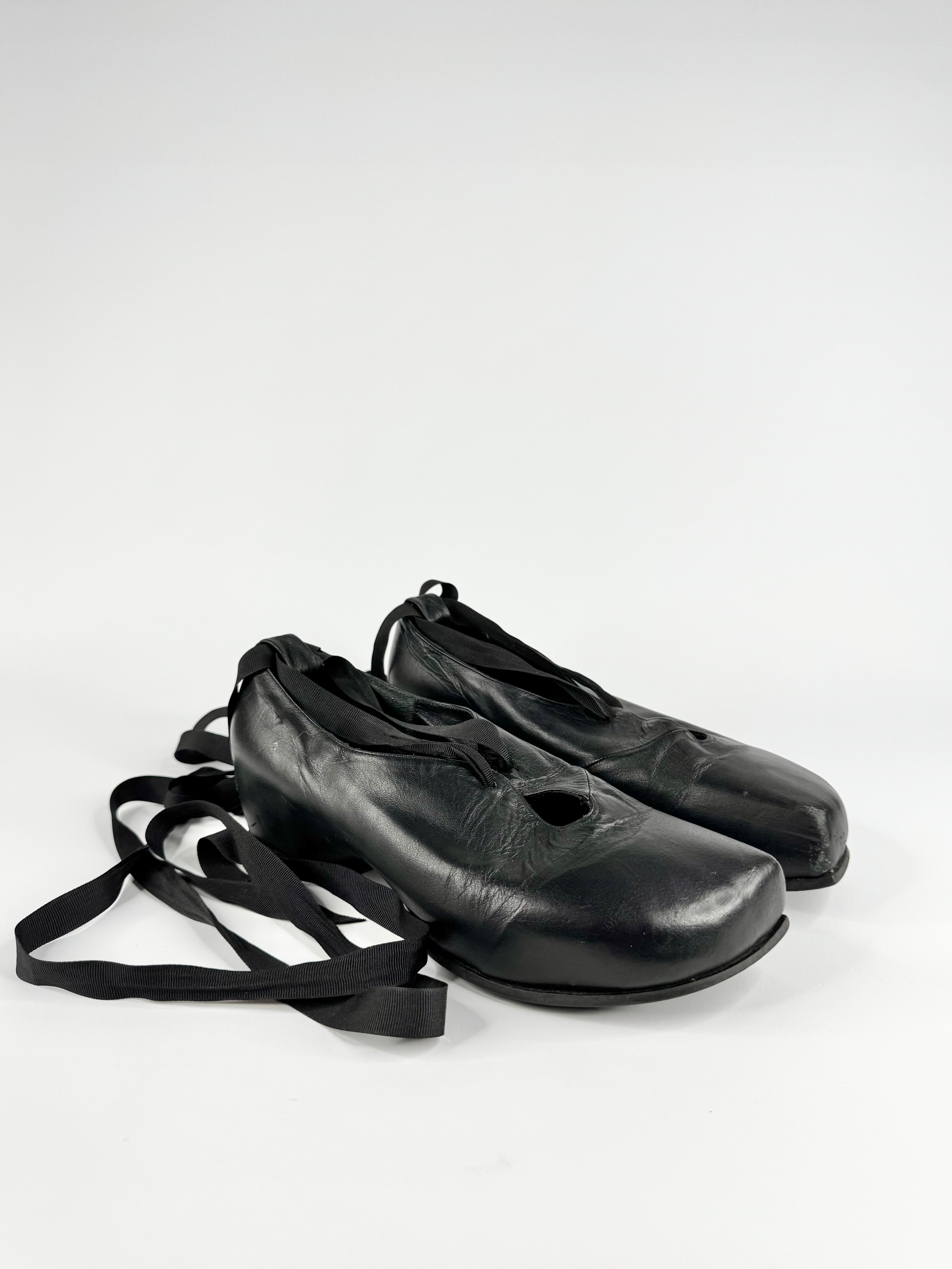 Preston Zly Black Lace Up Shoes - EU39/40