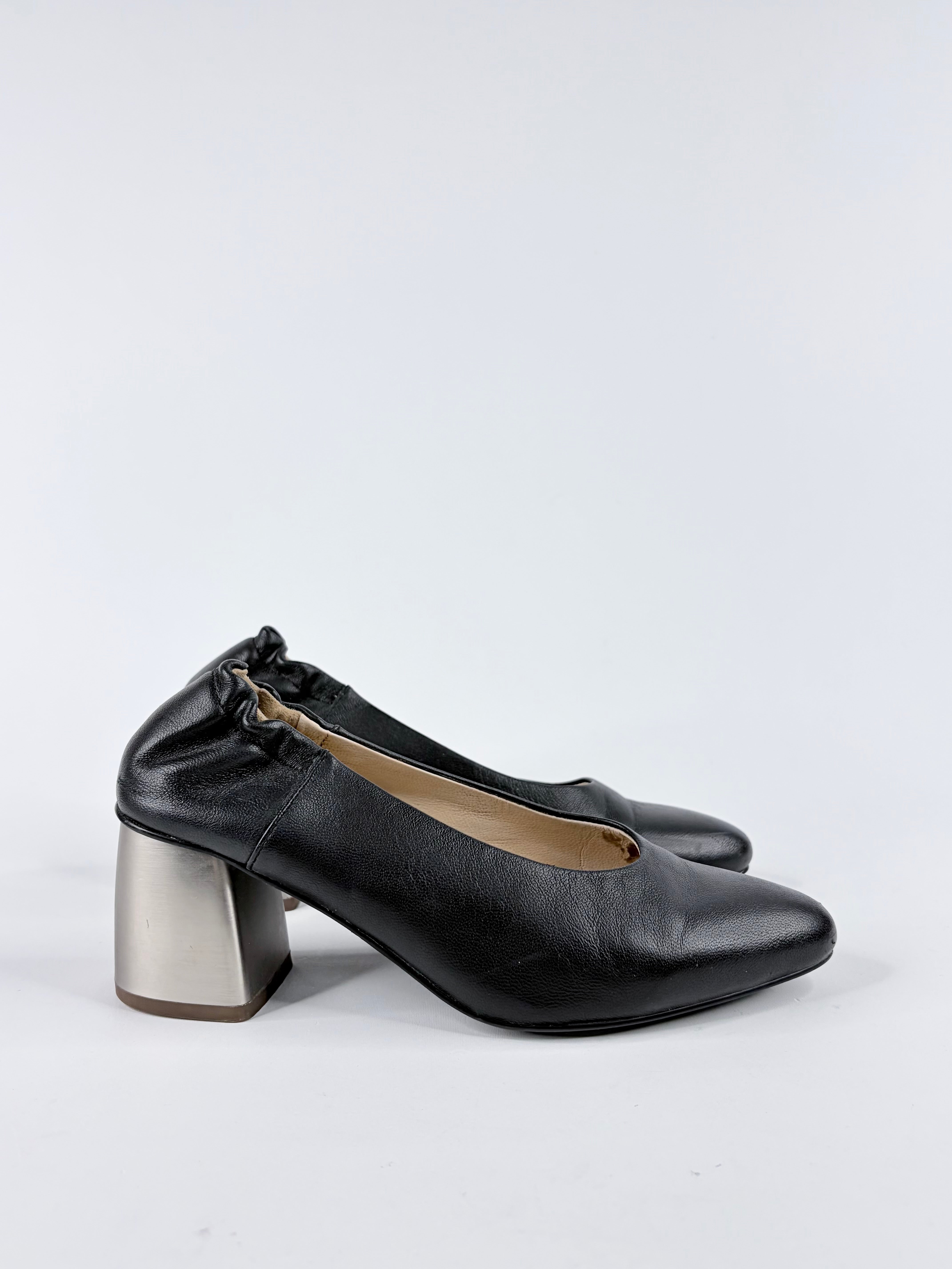 Jil Sander Navy Black Block Heel Pumps - EU37