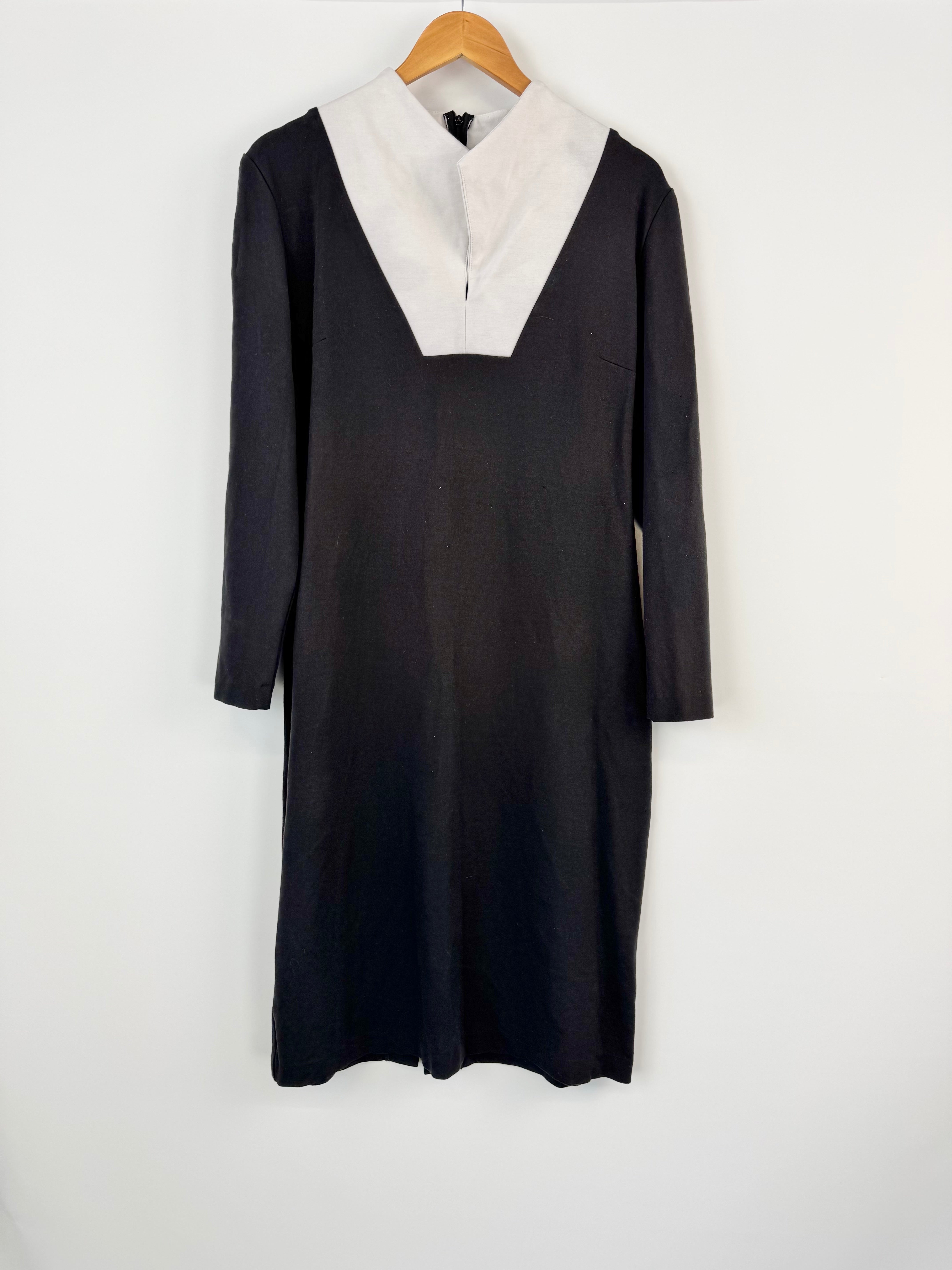 LISA BARRON BLACK AND WHITE DRESS - AU14