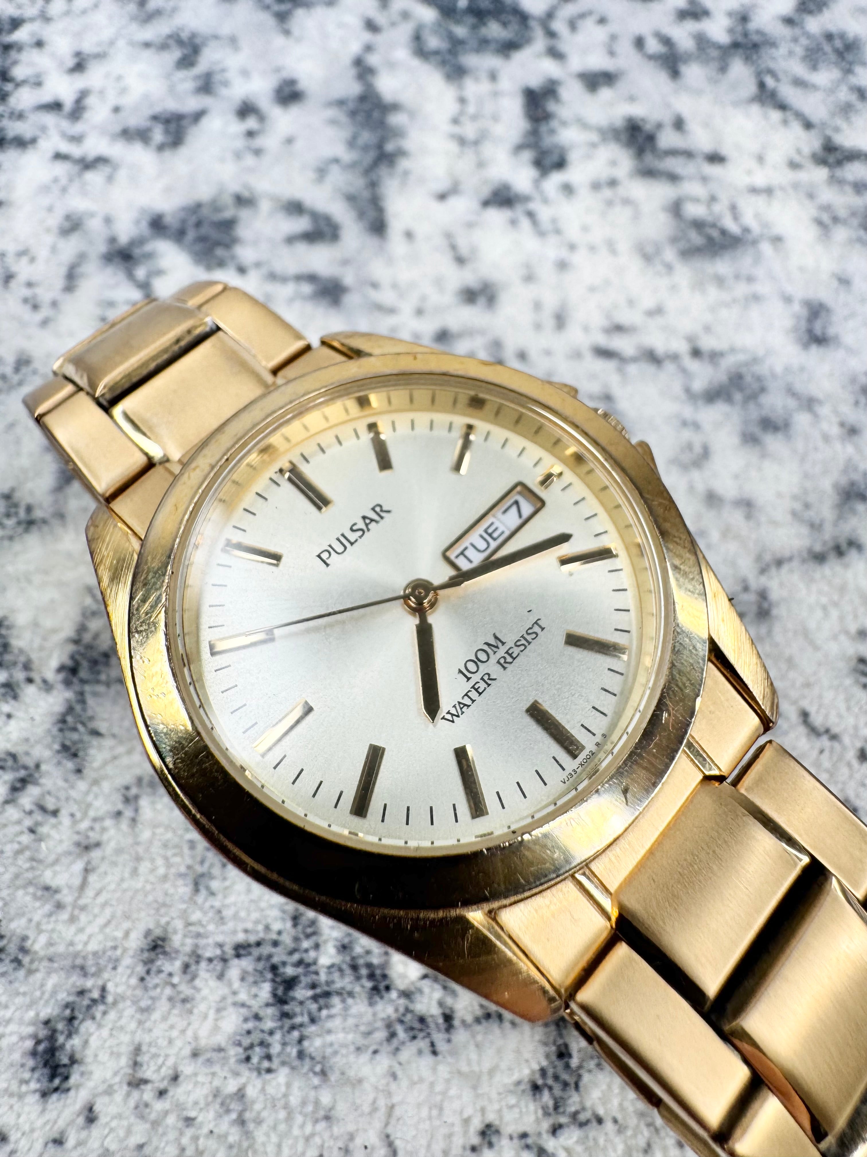Pulsar Gold Toned Watch Vj33-X004 Watch