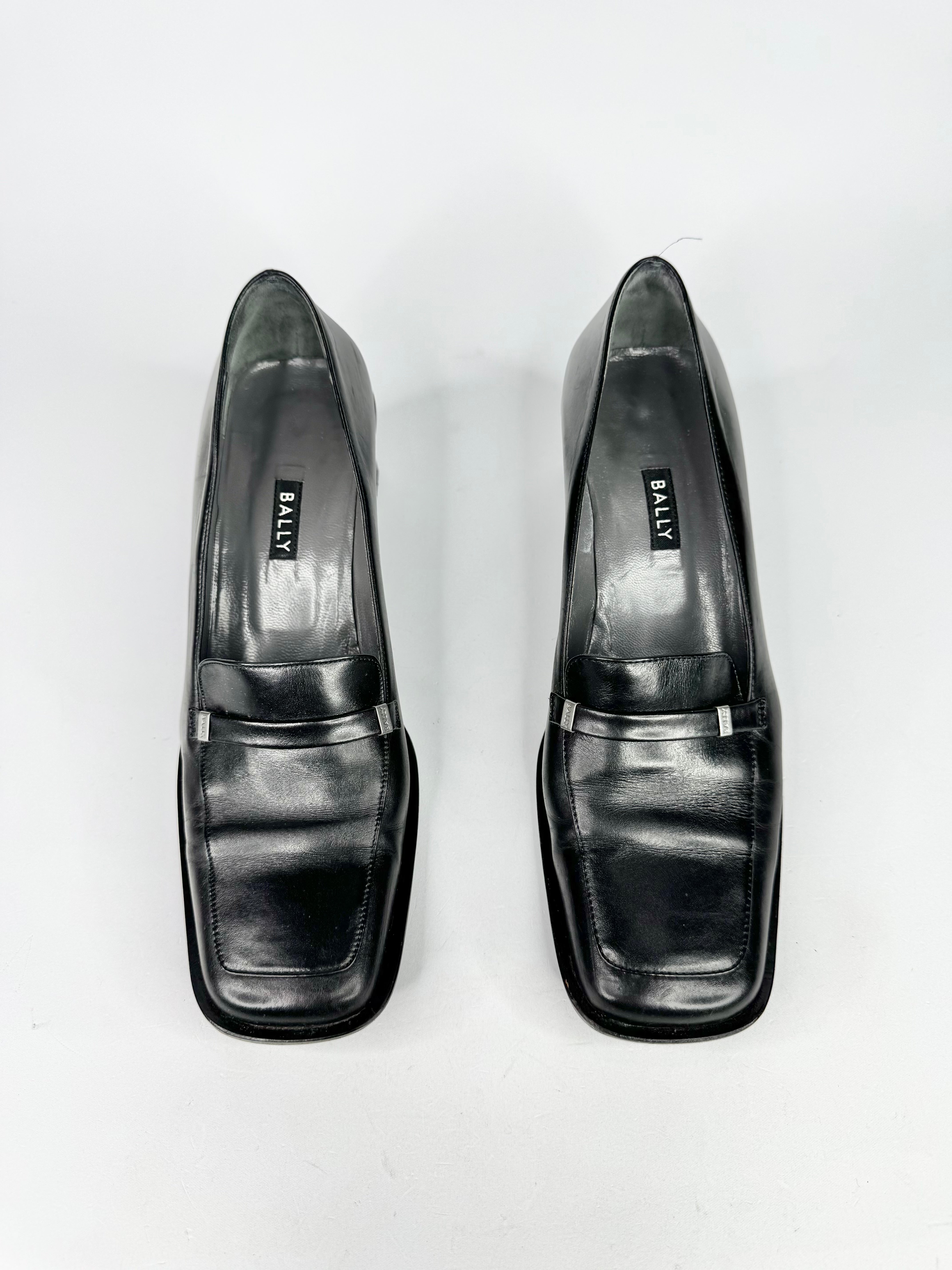 Vintage 90s Bally 'Fraoli' Black Heeled Loafers - EU40