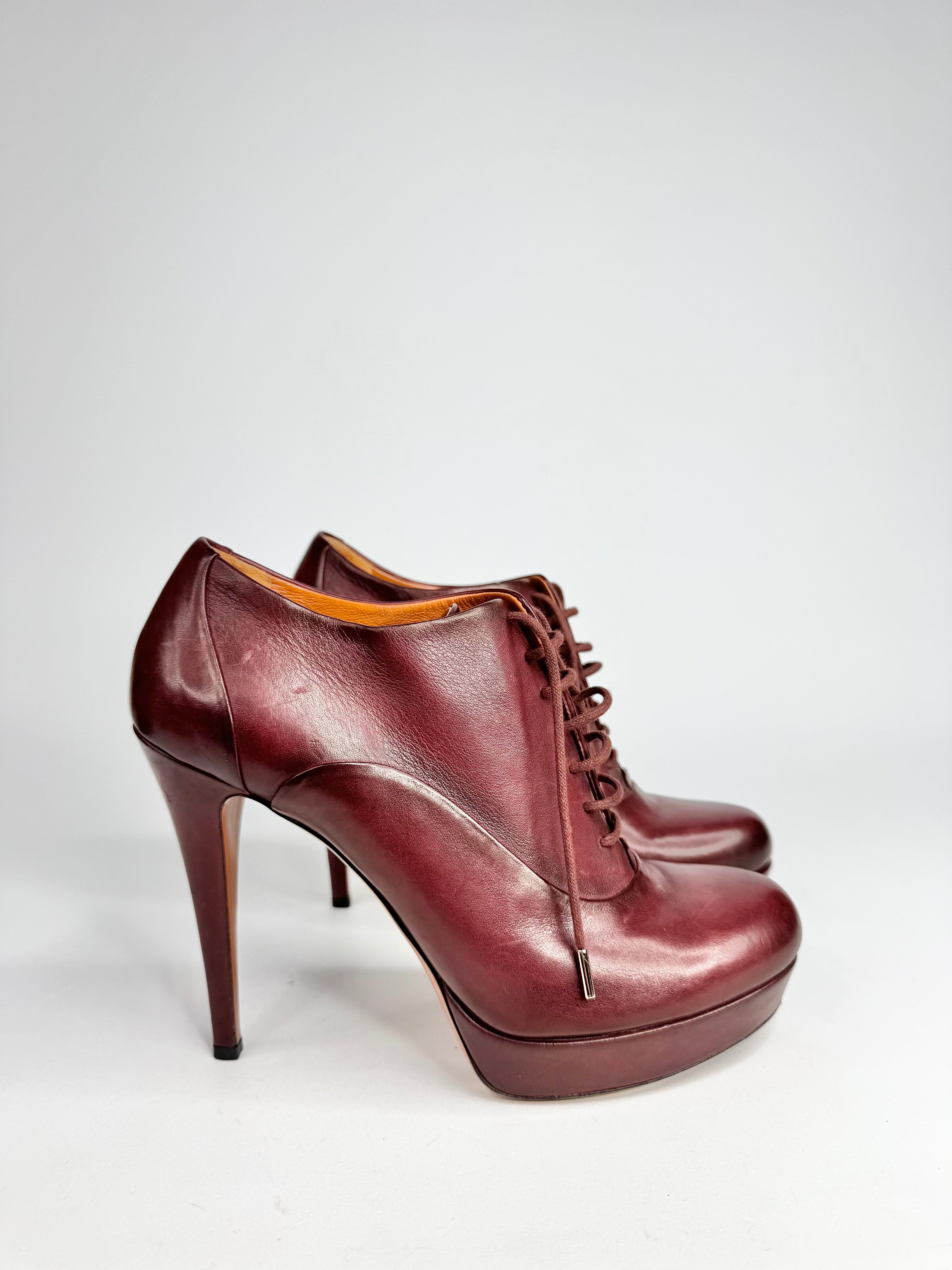 Gucci Burgundy Leather 'Betty' Lace Up Boots - EU38.5