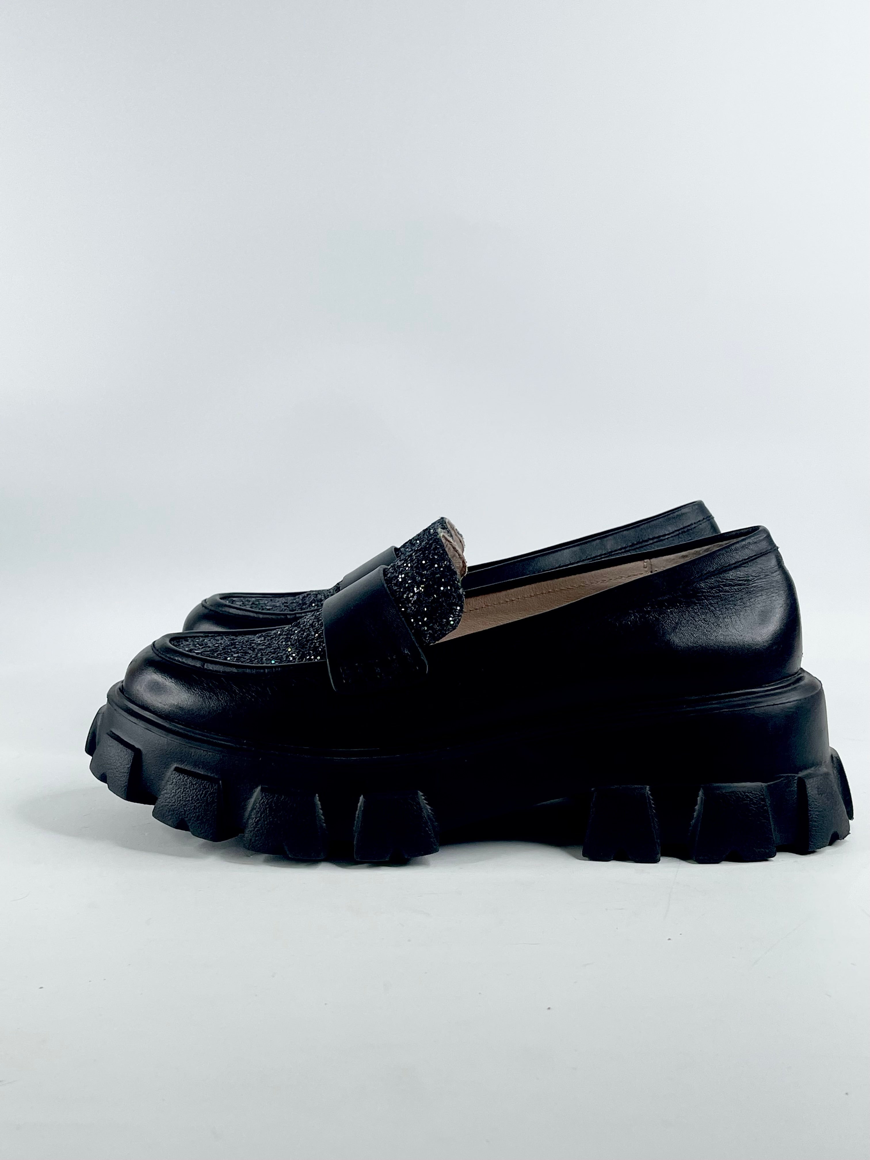 Gorman Black Glitter Leather Loafers - EU40