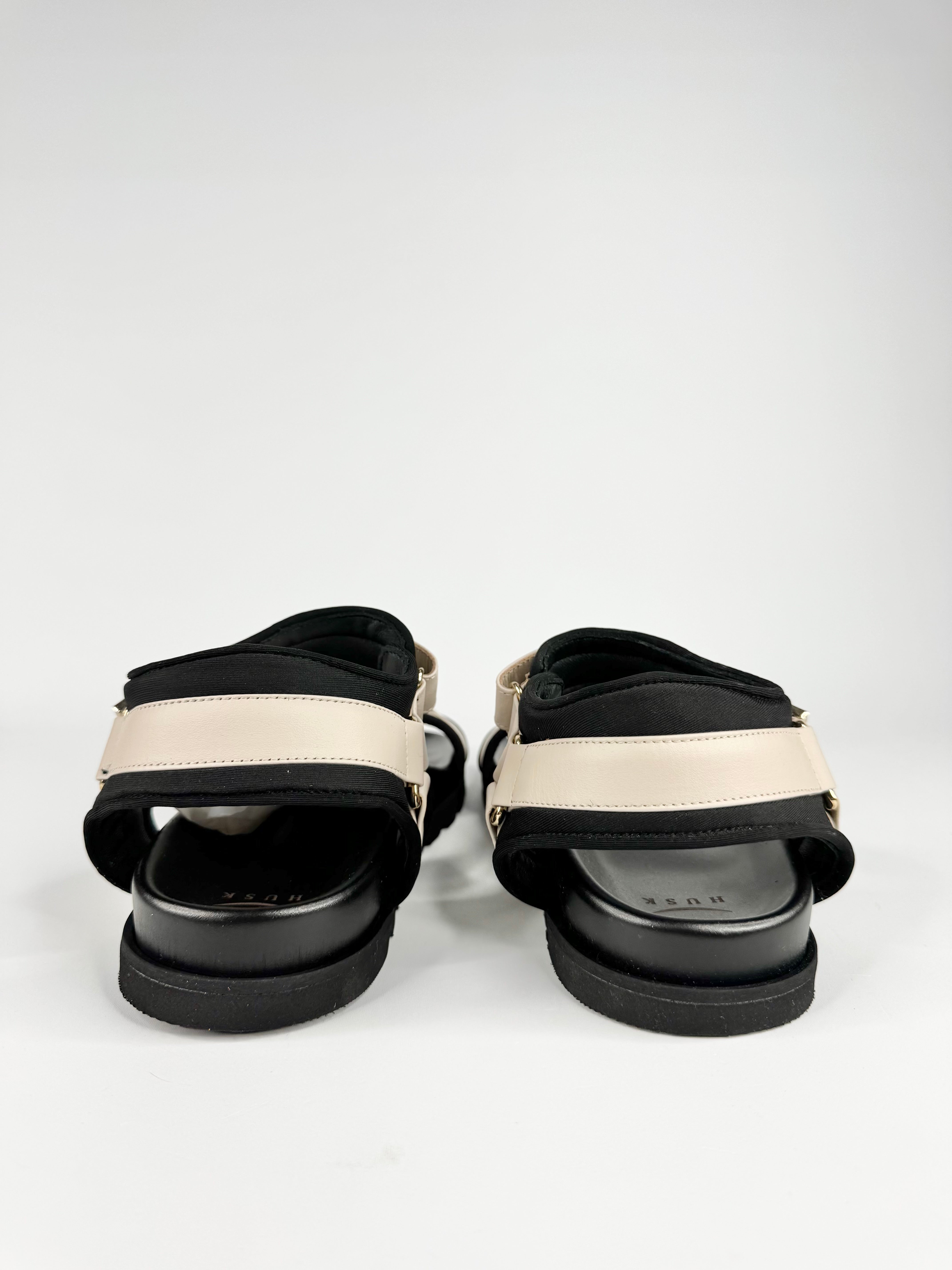 Husk Black & Cream Sandals NWT - EU40