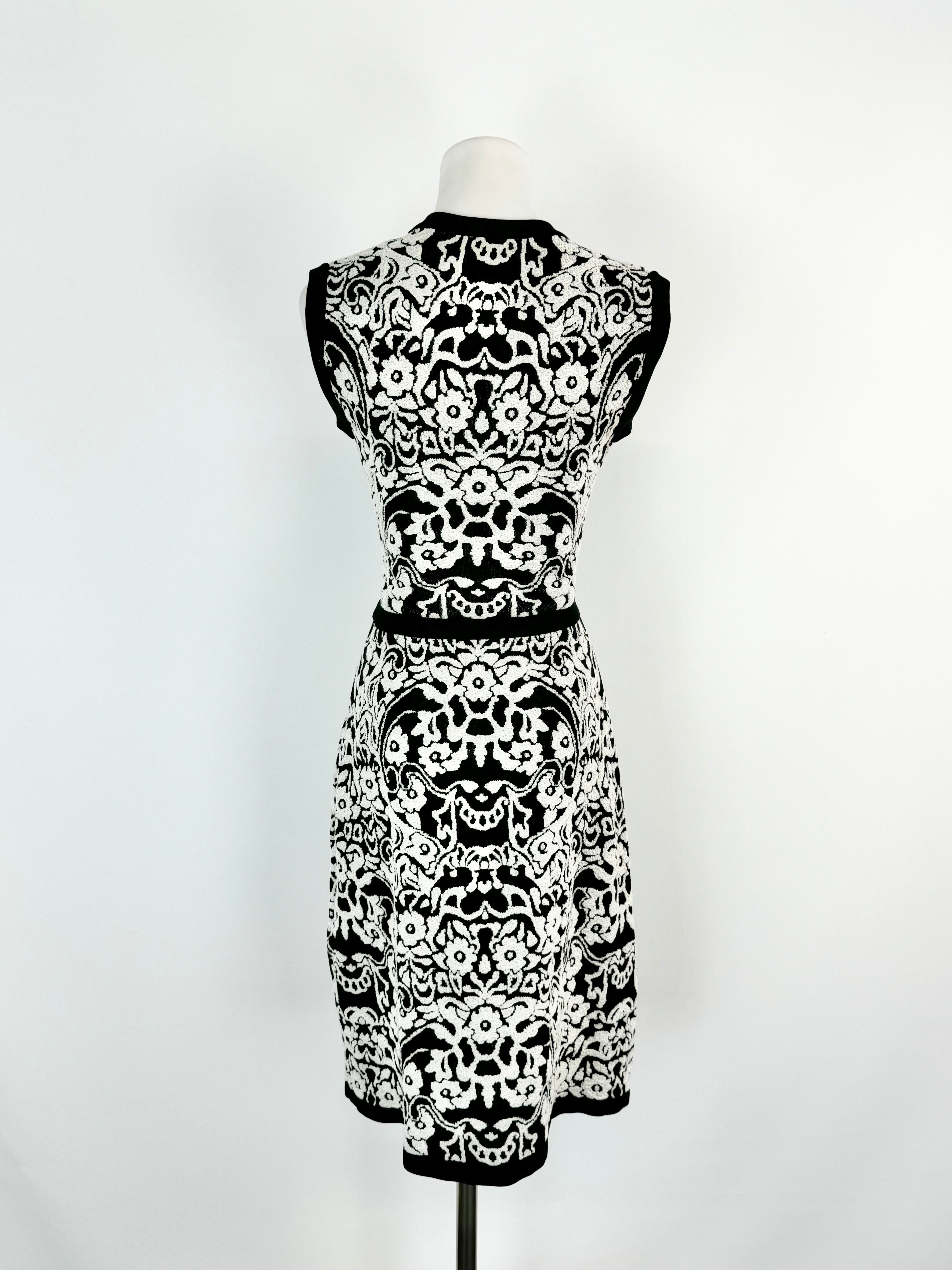 M Missioni Black & White Brocade Pattern Midi Dress - AU8