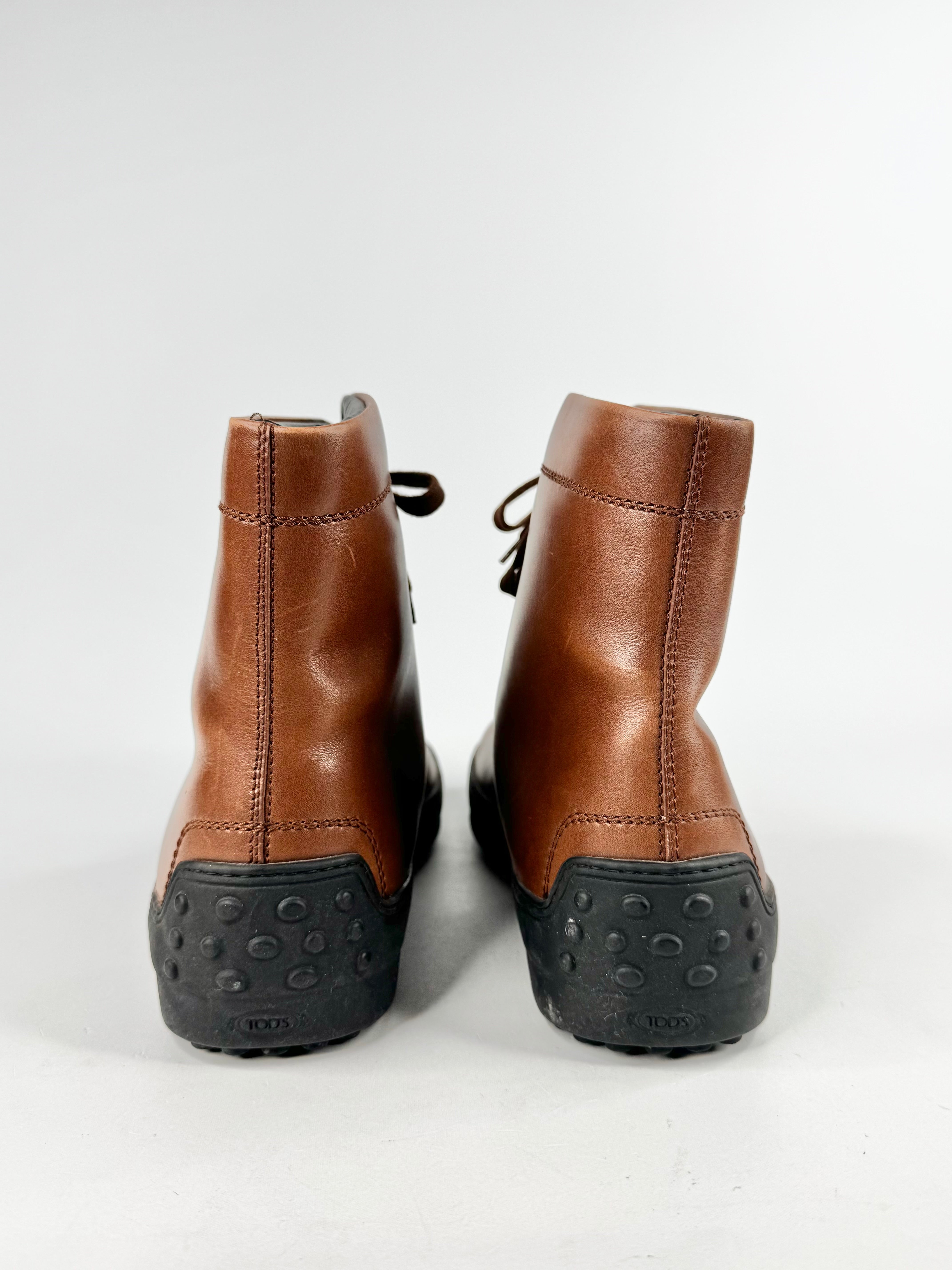 Tod's Milk Chocolate Lace Up Ankle Boots - 8