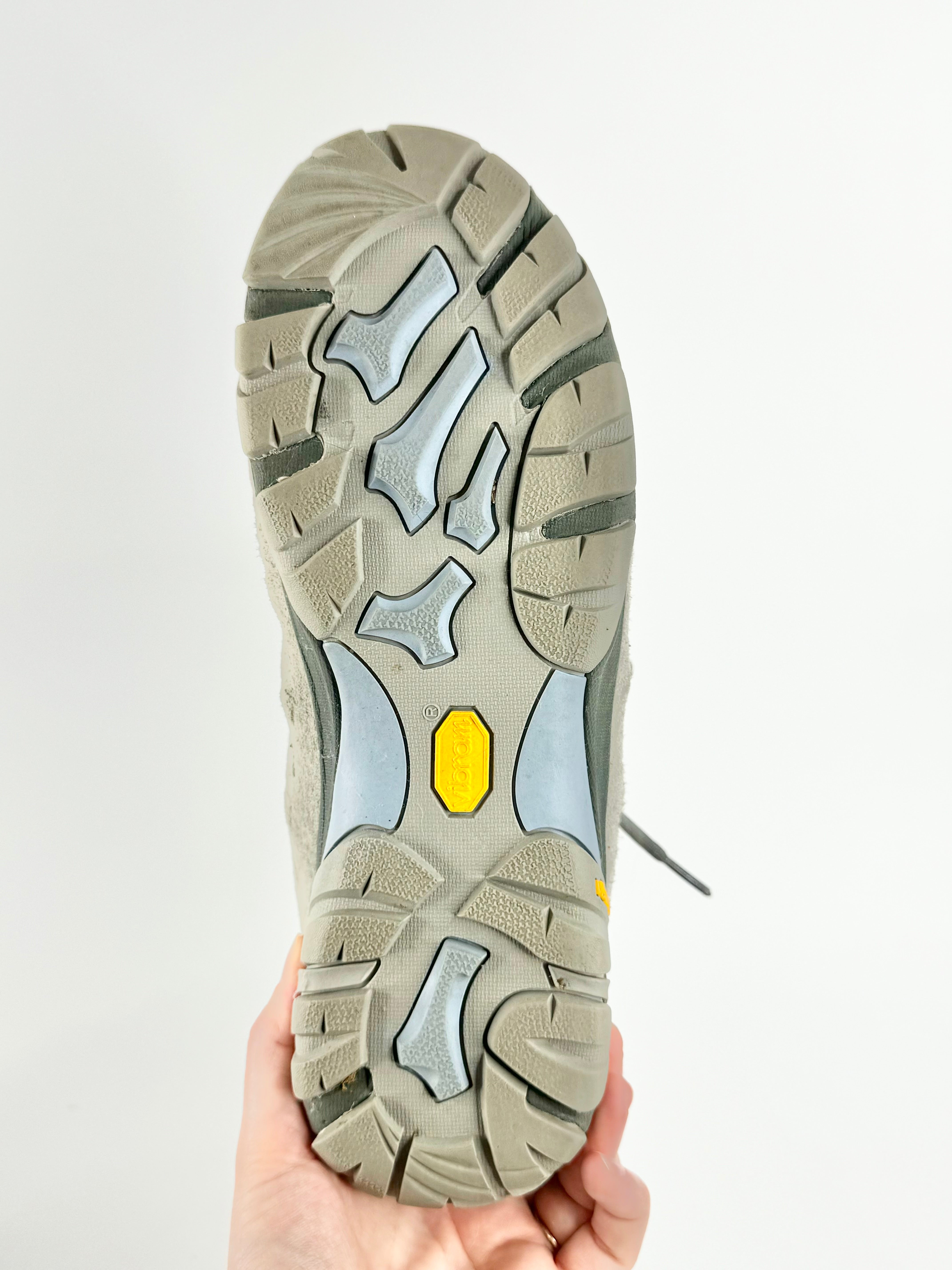 Kathmandu 'Mornington' Grey Trainers - EU43